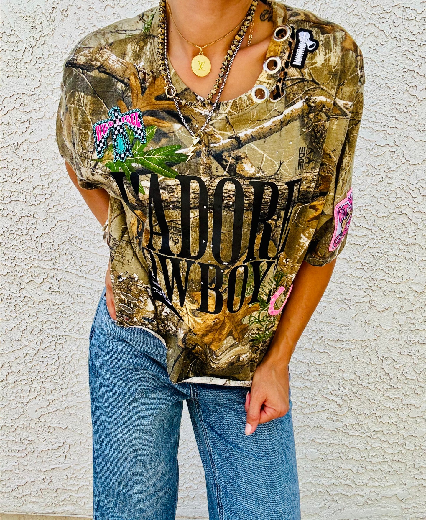 TEE-JDORE COWBOYS PINK BABE - DAD TEE LARGE