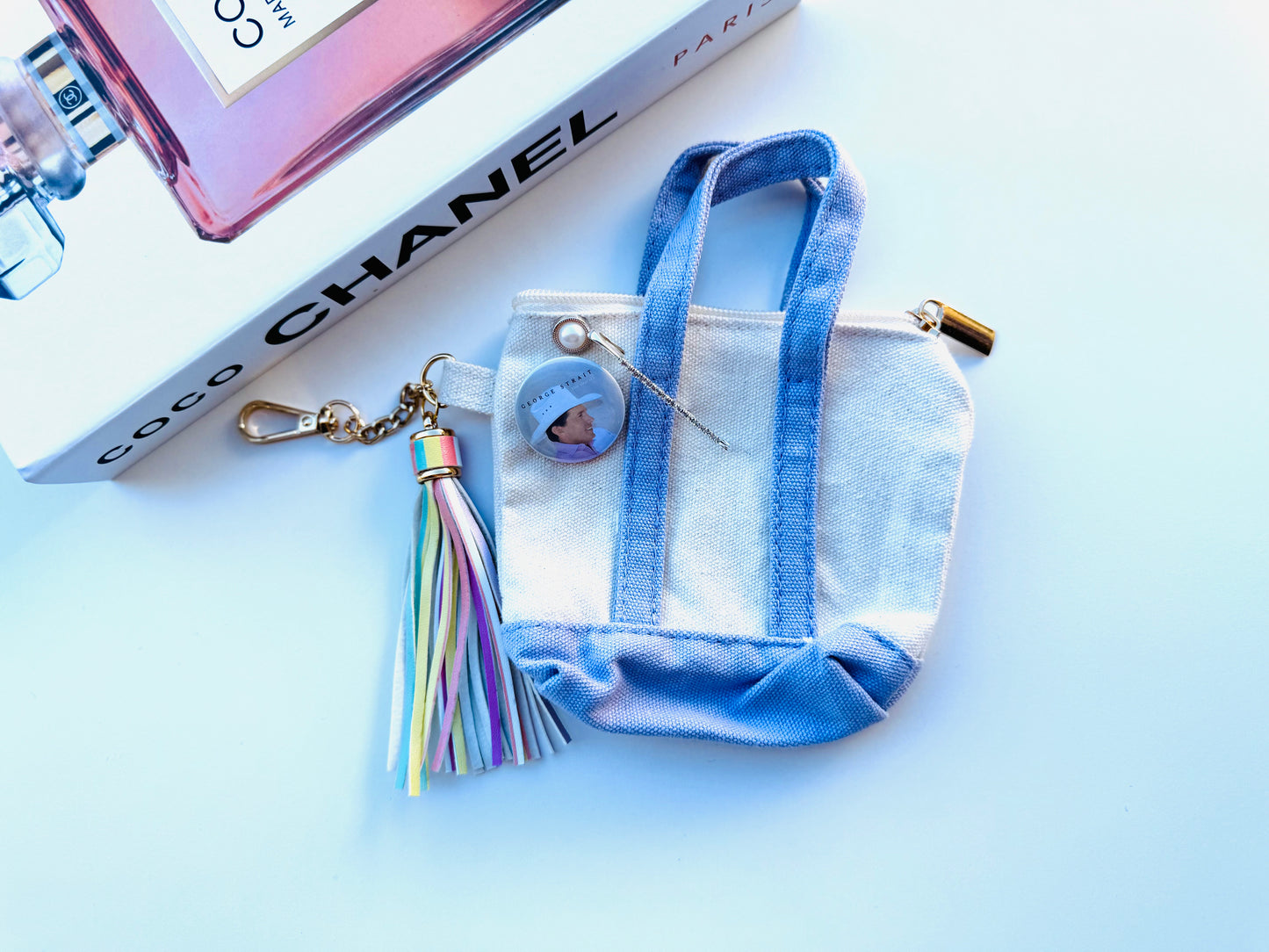 BFS- mini tote bag charm 8