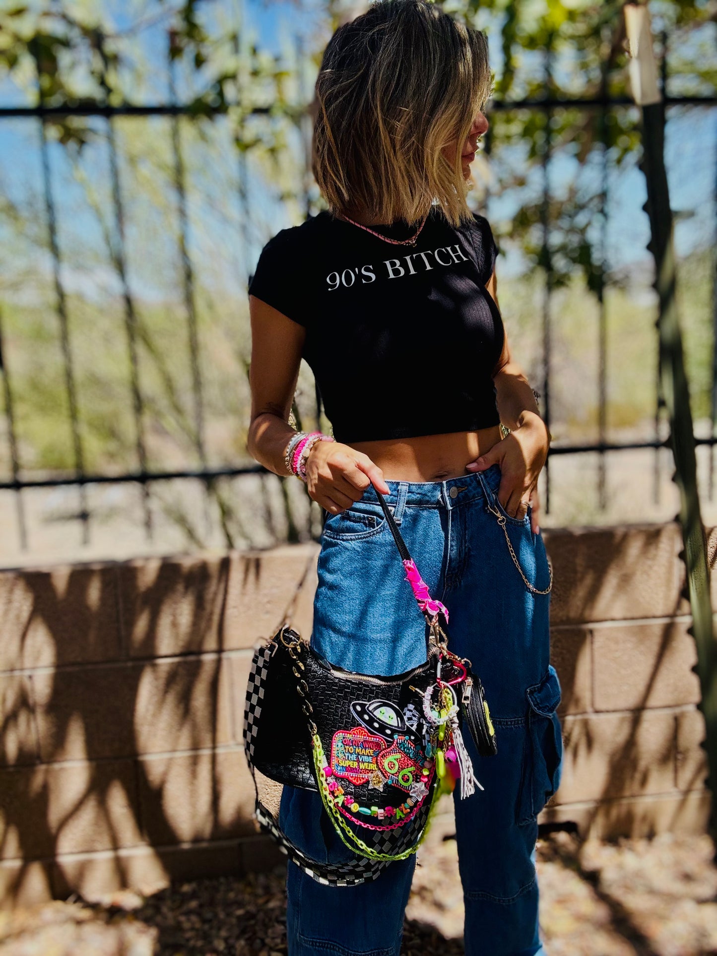 CC-embrace the weird alien babe +** The Havasu  **3 STRAPS INCLUDED