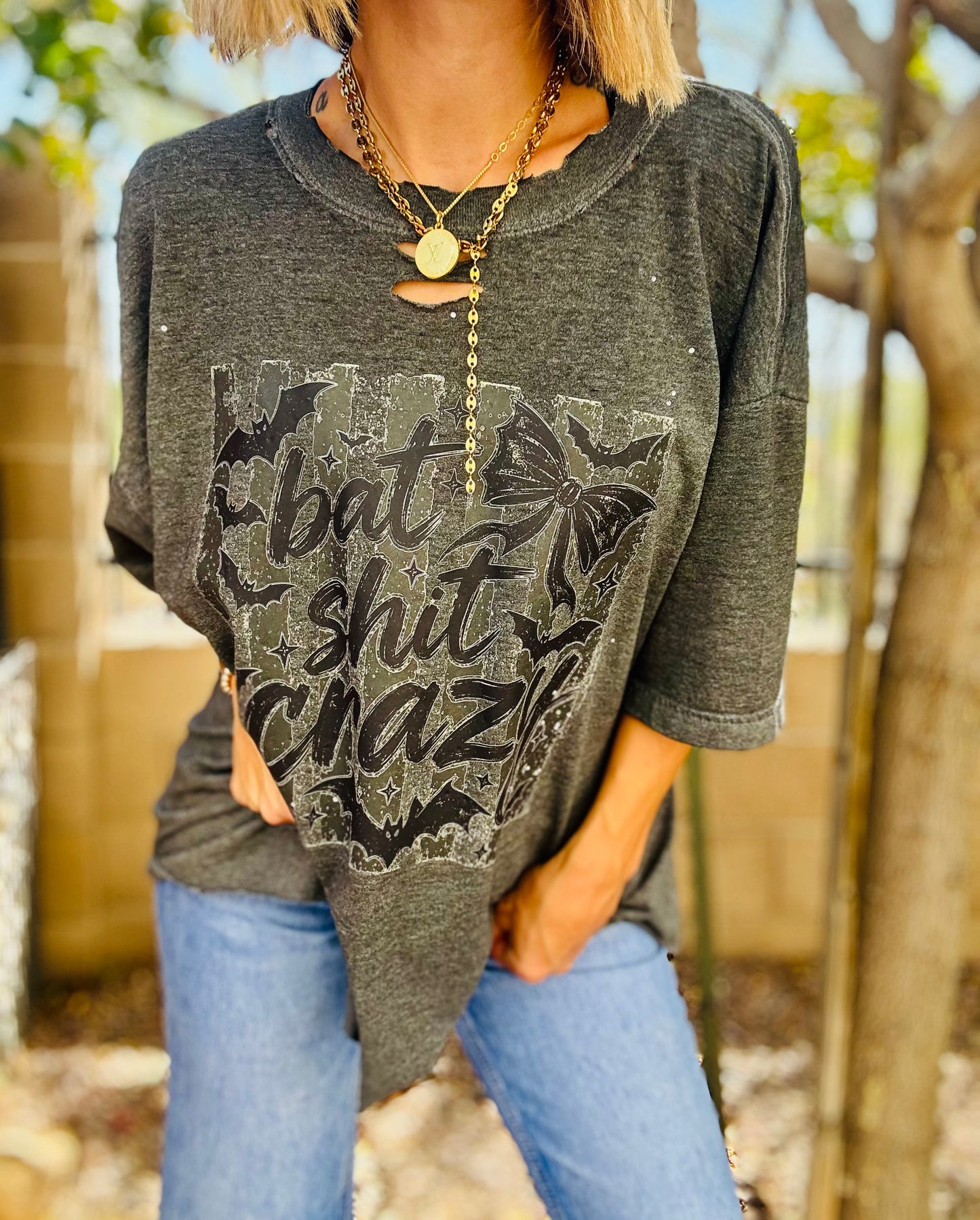 MD-bat crazy chain spine  - DAD TEE 2XL RUNS XL-2XL CUT