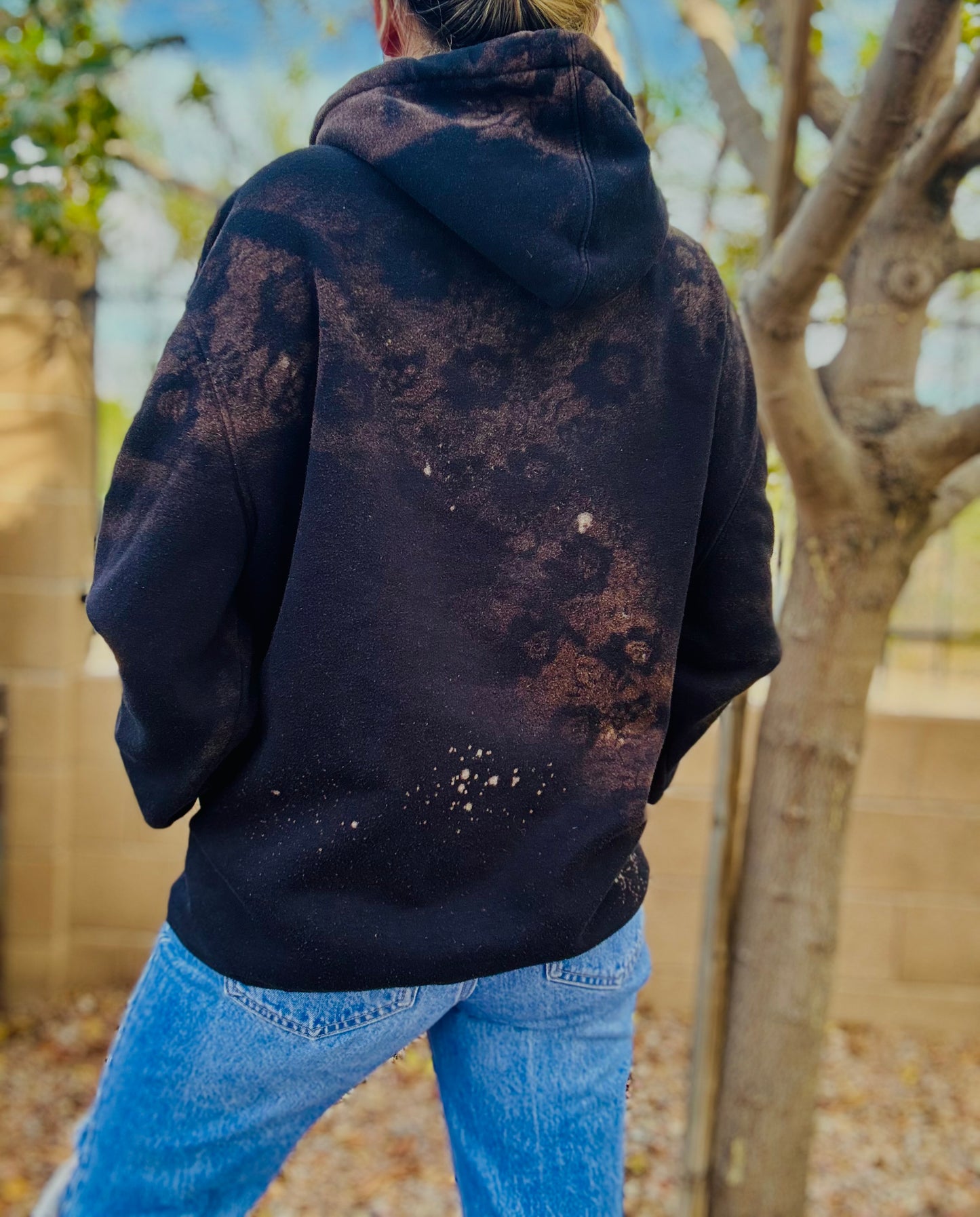 CD- NECKLACE HOODIE RED AND GOLD FOOTBALL BABE  - lace vintage wash+ Men’s unisex size MEDIUM- Cut off bottom band hem