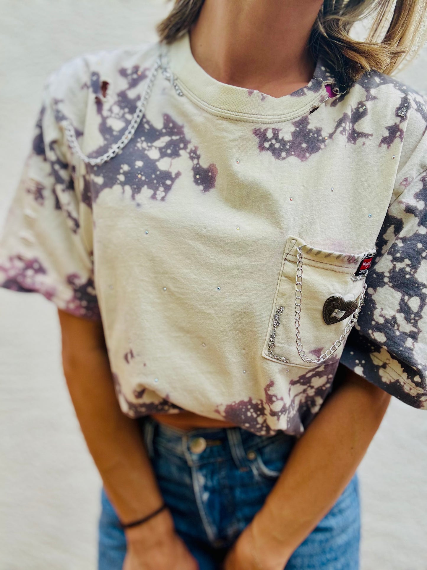 NUM-stitched wranglin concho+ grey with hues of pink+purple Tshirt MEDIUM