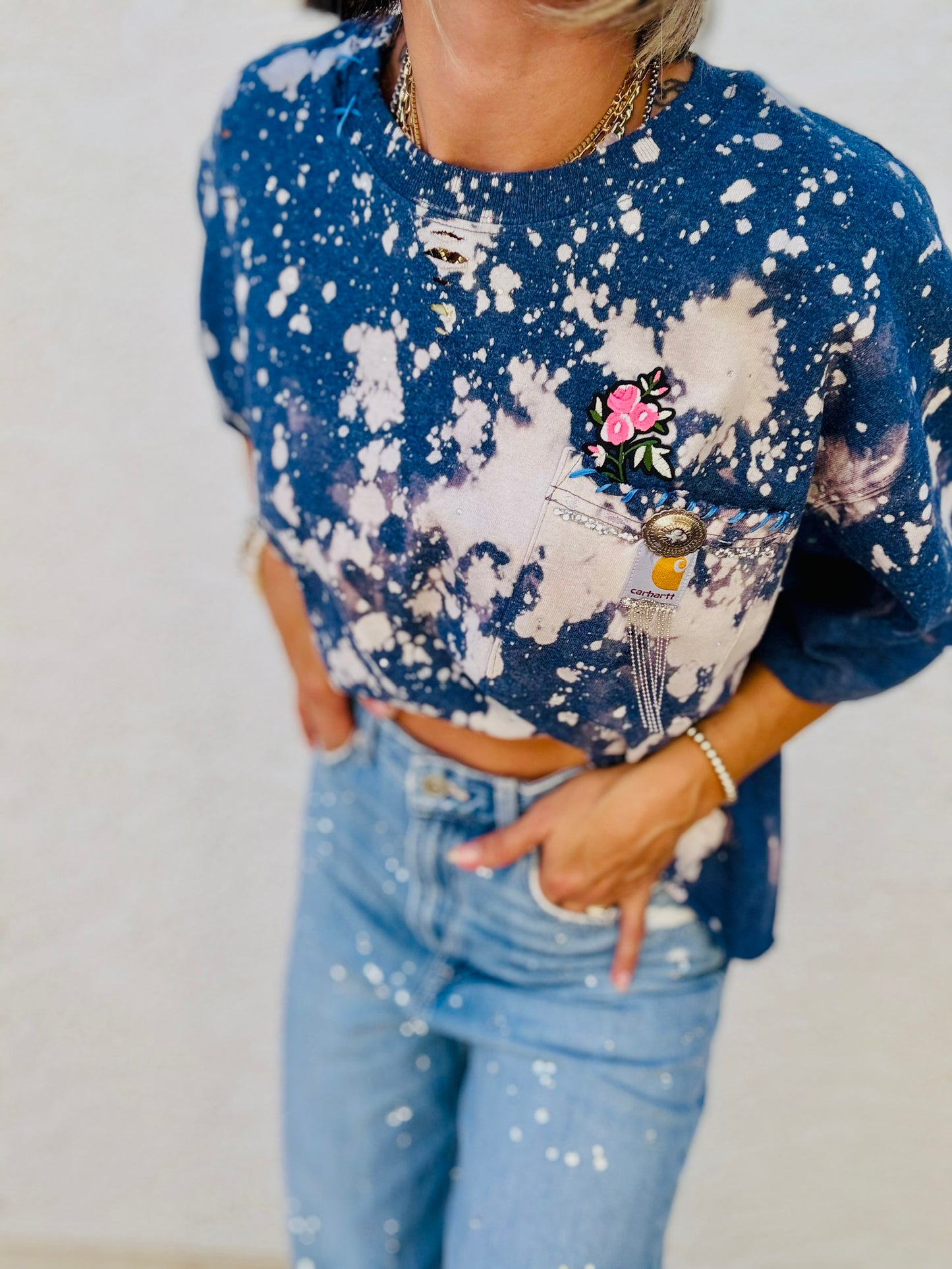 HD- blue and pink rose DISTRESSED POCKET SHIRT - MENS LARGE