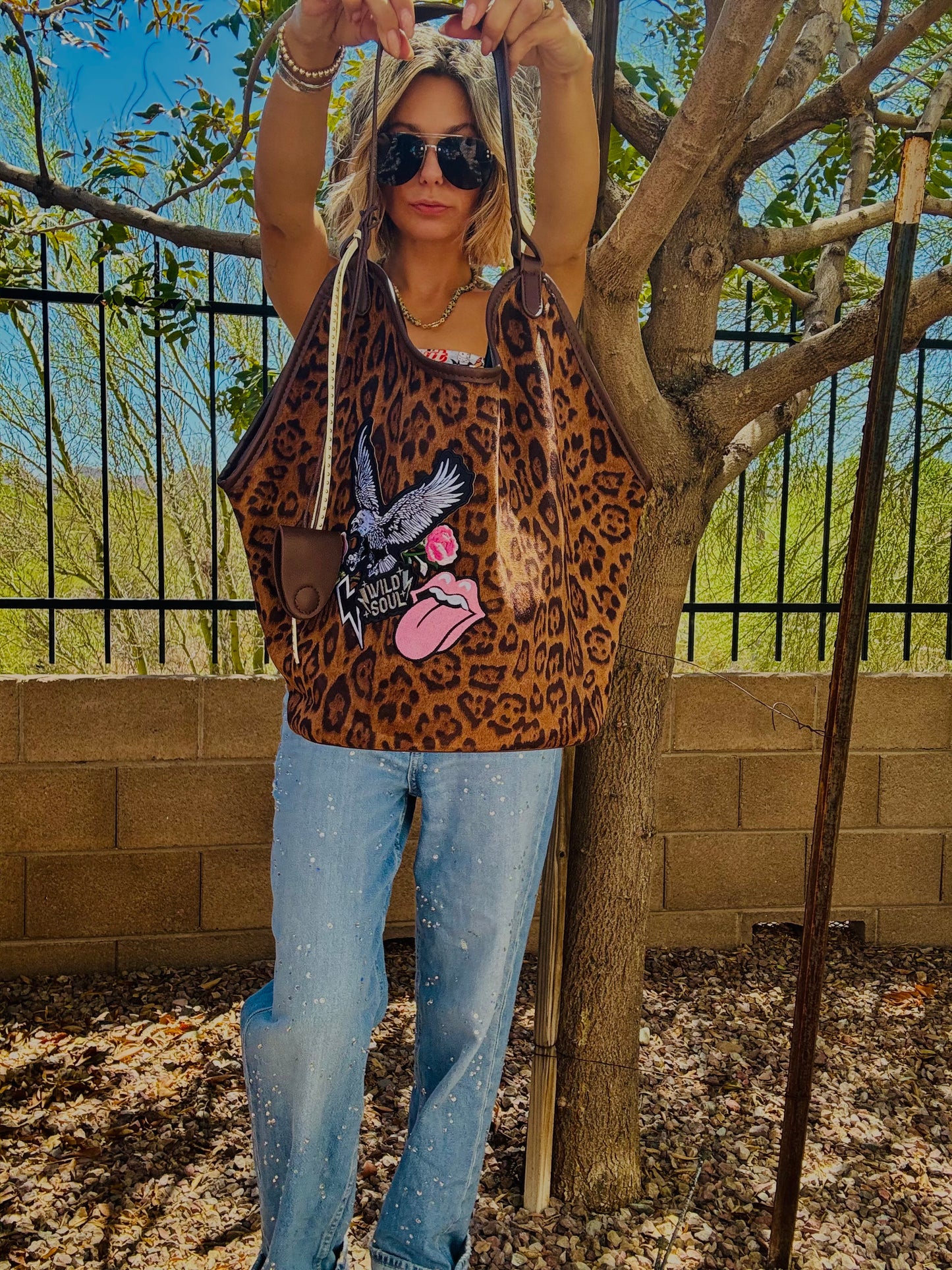 RTS-PINK Wild soul eagle  - Light vegan suede bucket hobo tote
