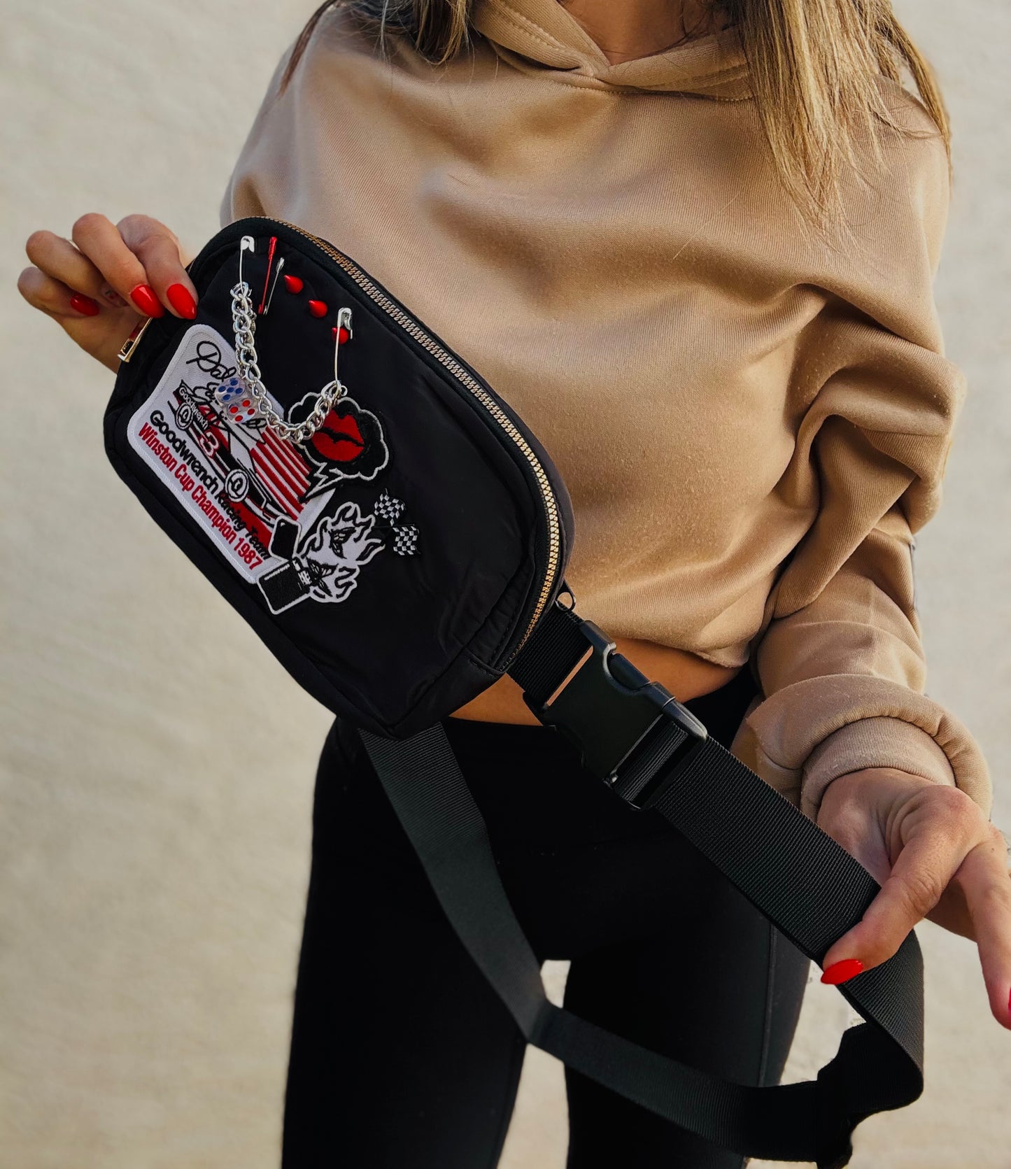 BBB- race babe -black BELT BAG