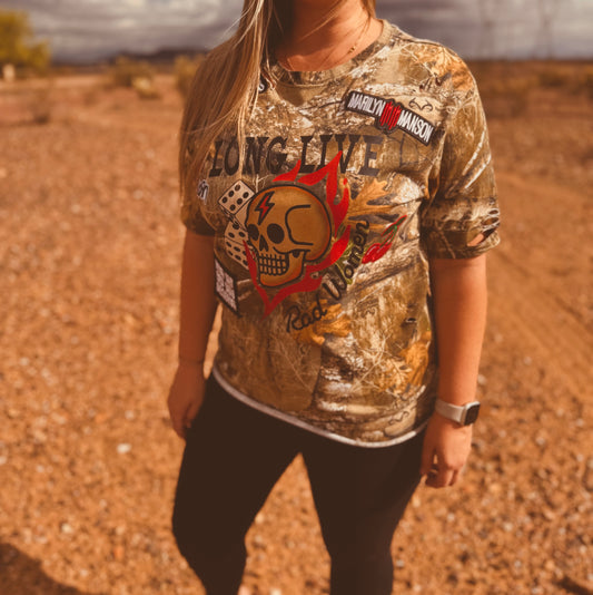 VT- LONG LIVE RAD WOMEN day you deserve  band patches  - REALTREE CAMO TSHIRT