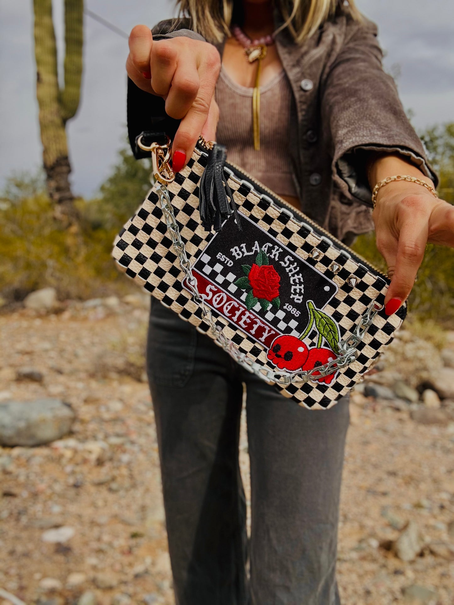 XO- black sheep society + * Bisbee*