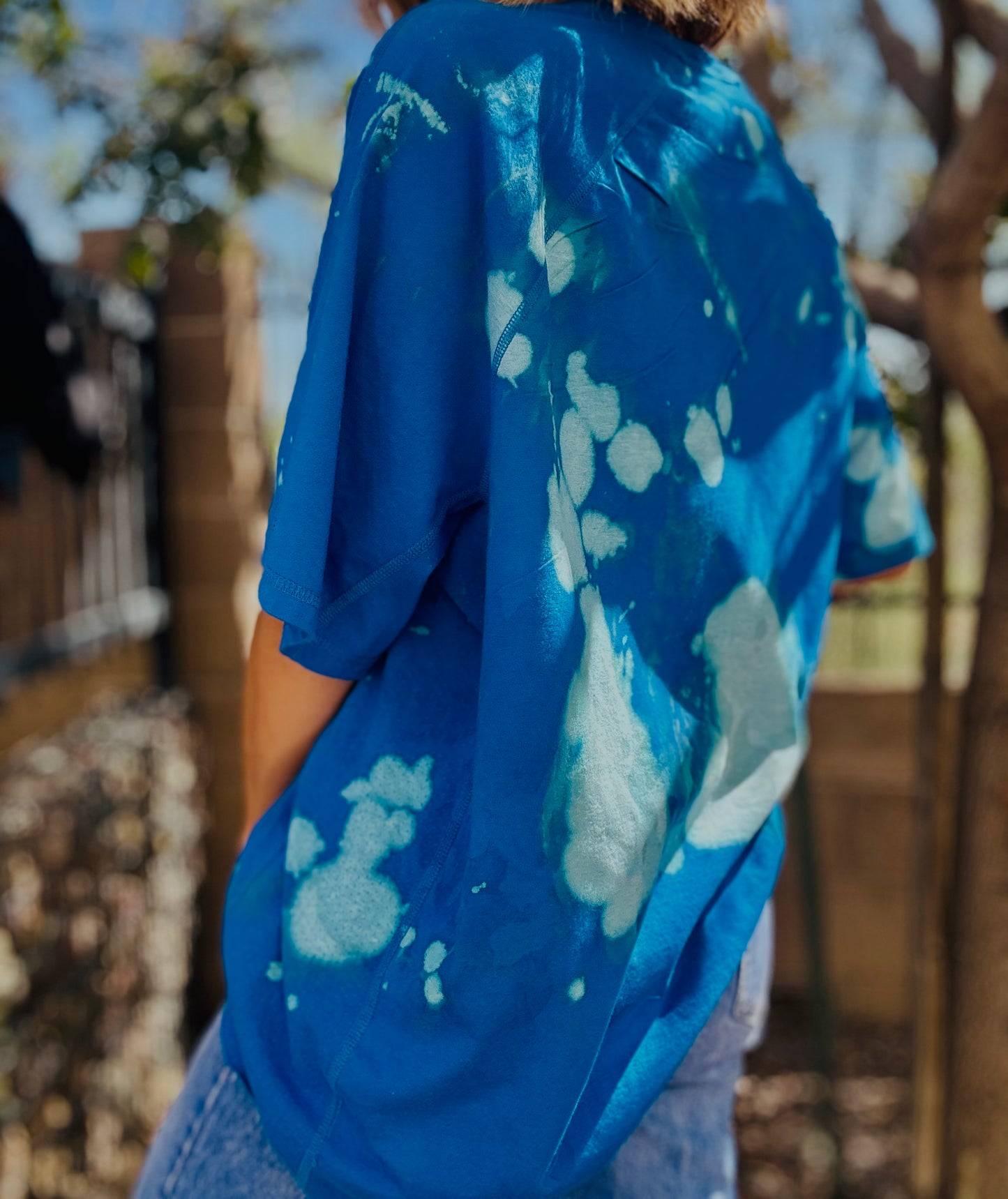 MD-GROOVY BLUE GHOSTIE -HUSBAND POCKET TEE XL CROPPED CUT