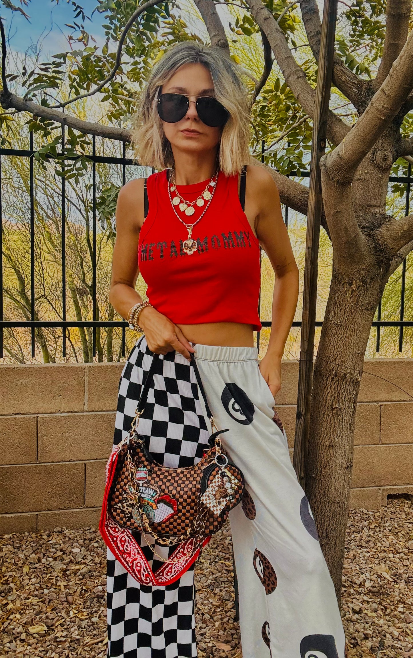 CO- outlaw dreamer eagle chasing thrills  +** The Havasu  **3 STRAPS INCLUDED