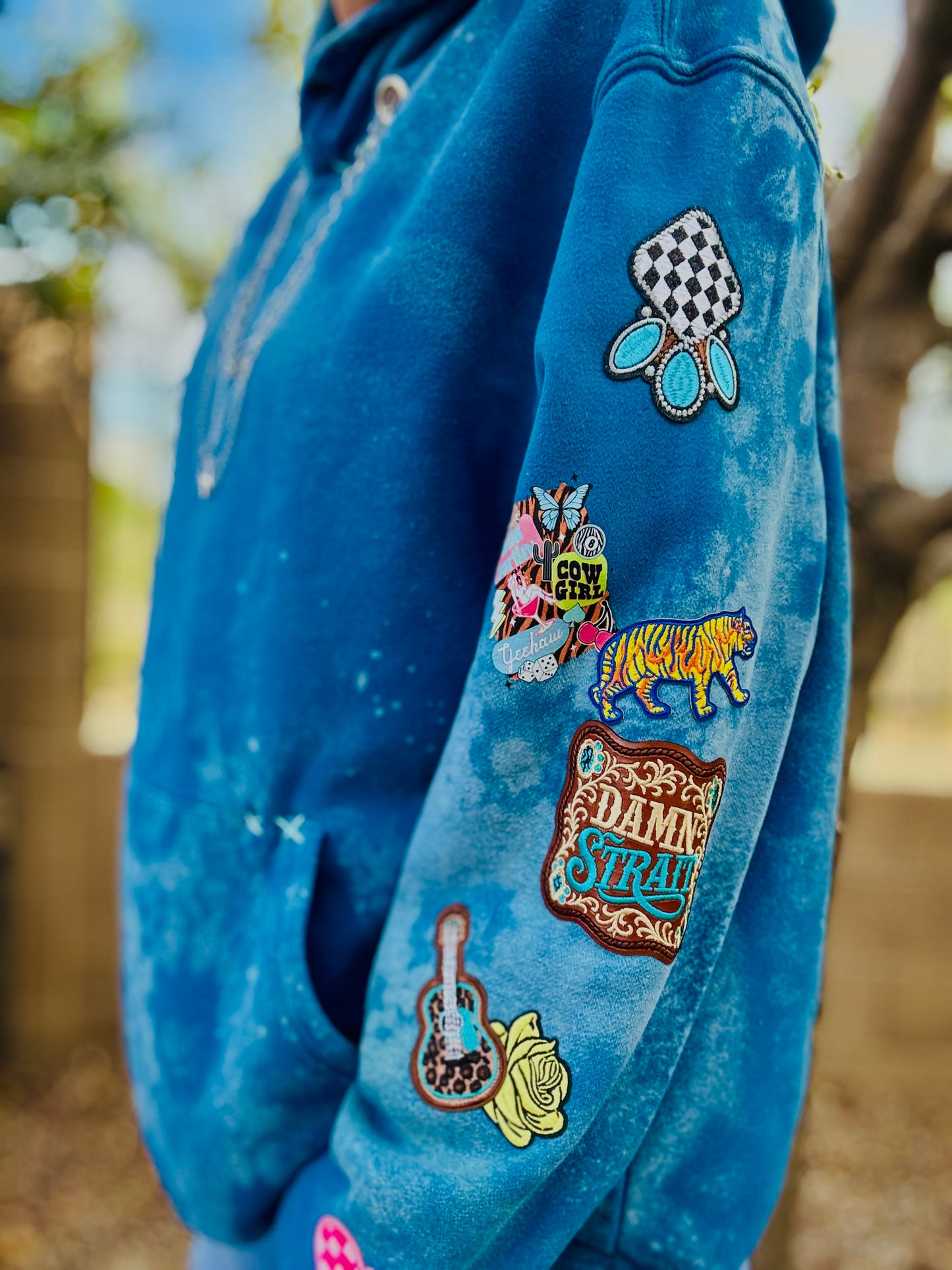 CD- NECKLACE Hoodie blue patched arm  - lace vintage wash+ Men’s unisex size LARGE - Cut off bottom band hem