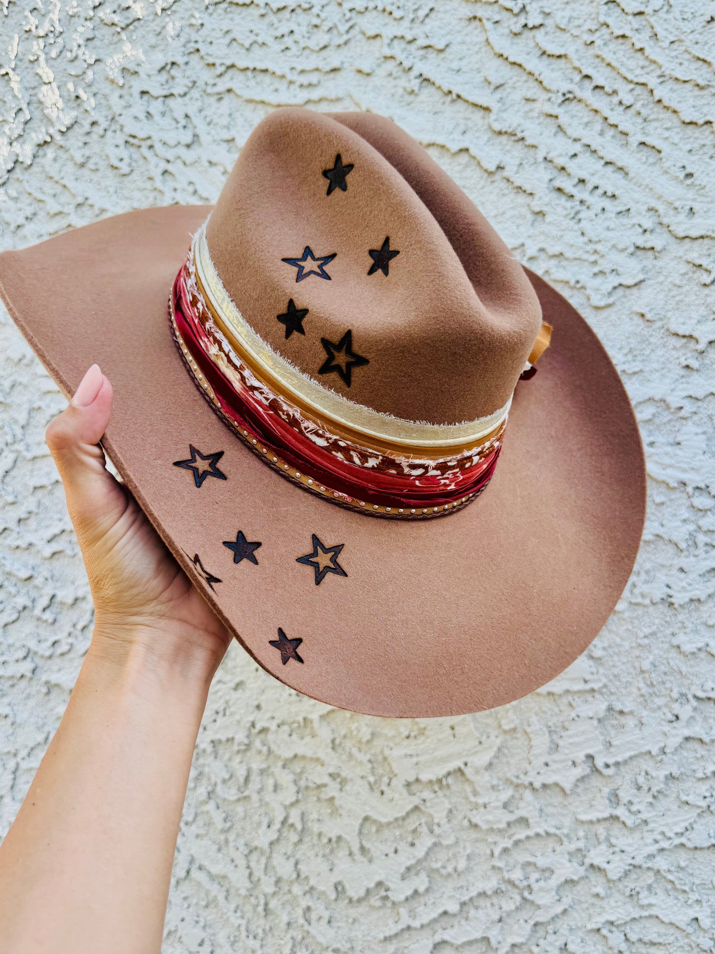 NU-Cowboy stars+ Traditional Cowboy fit