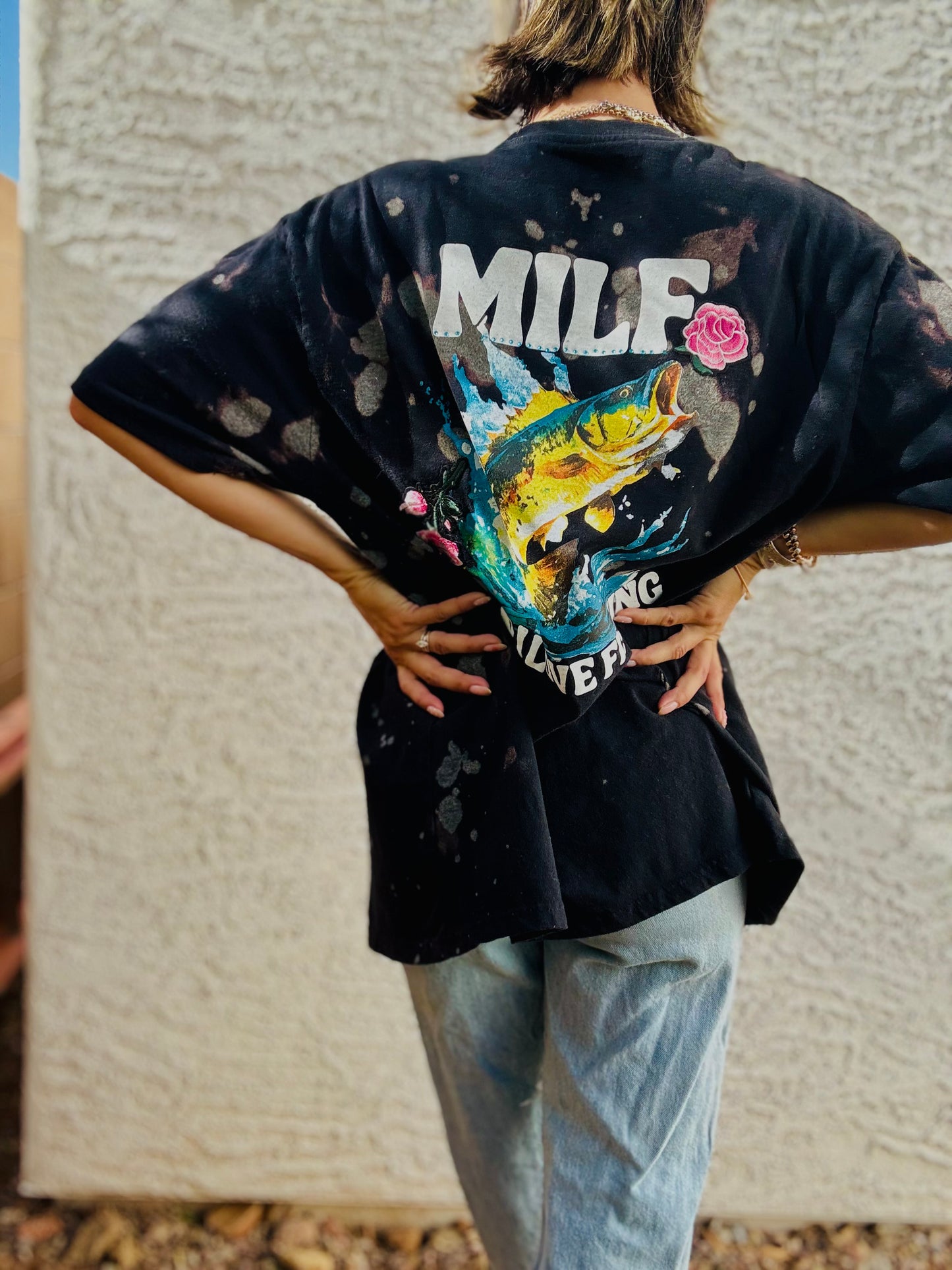 TEE- MILF - DAD KIMONO TEE MENS LARGE