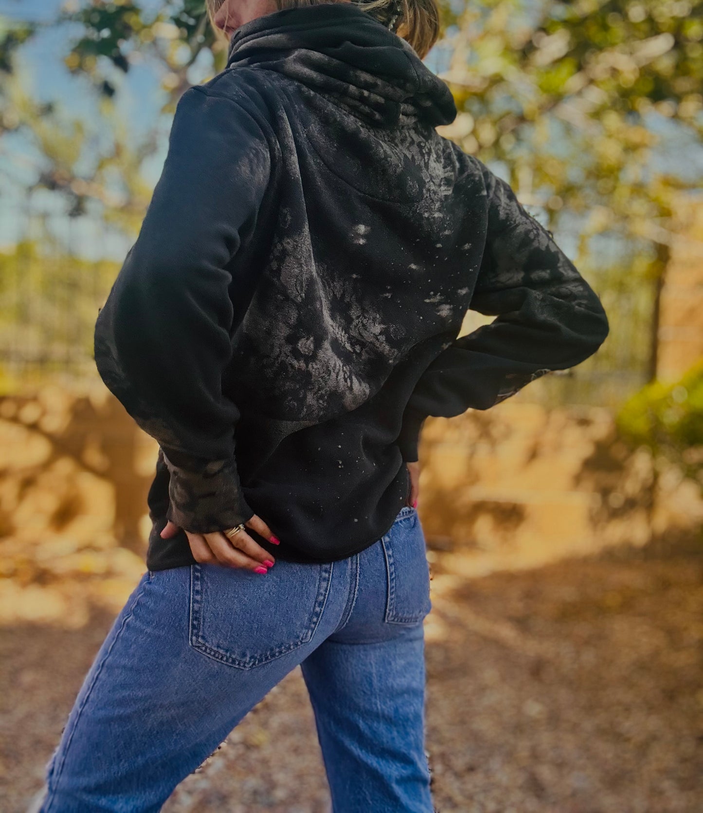 CD- NECKLACE HOODIE Edgy band babe - lace vintage wash+ Men’s unisex size XS runs big like a S/M     - Cut off bottom band hem