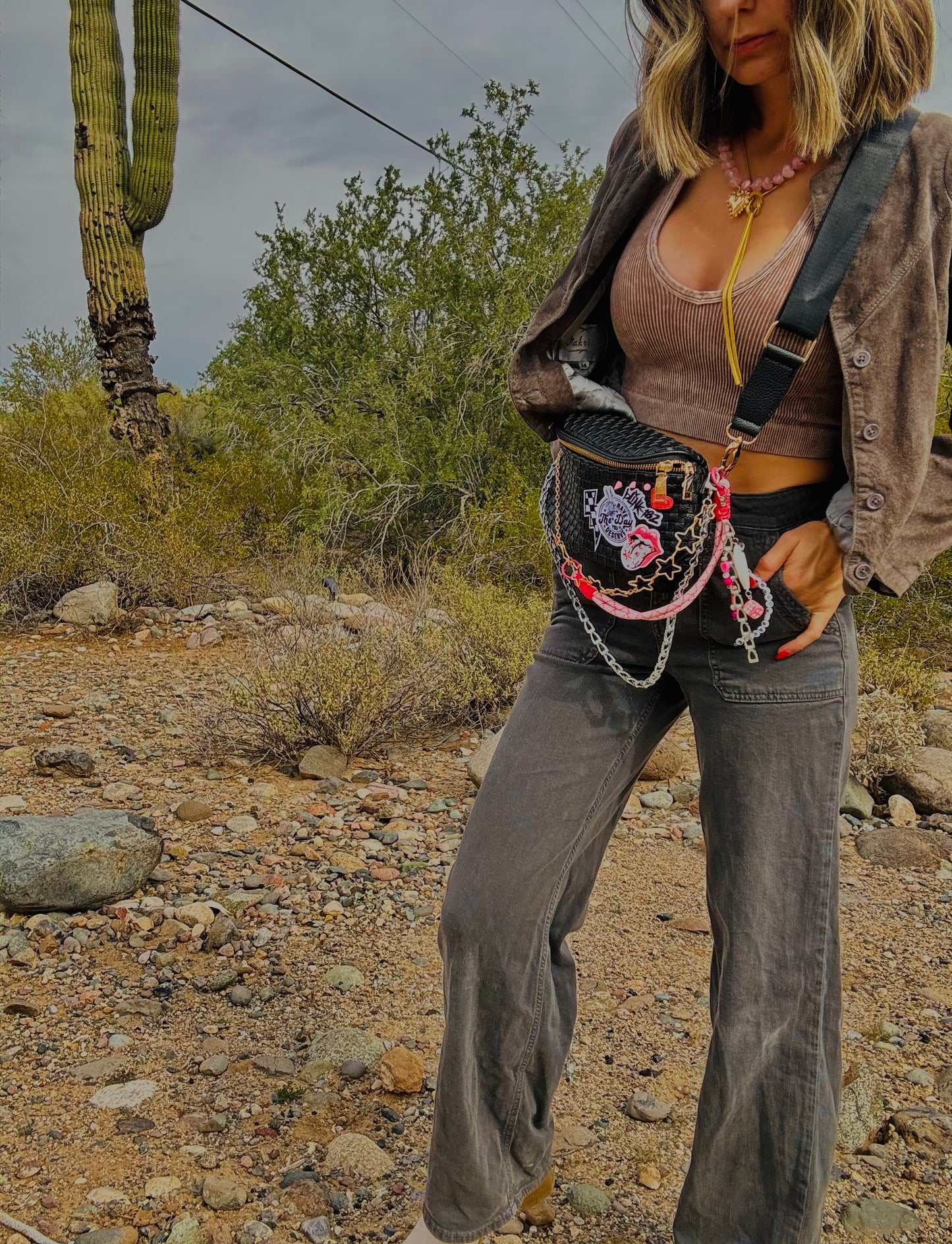 XO- day you deserve band baddie premium +PHOENIX BAG