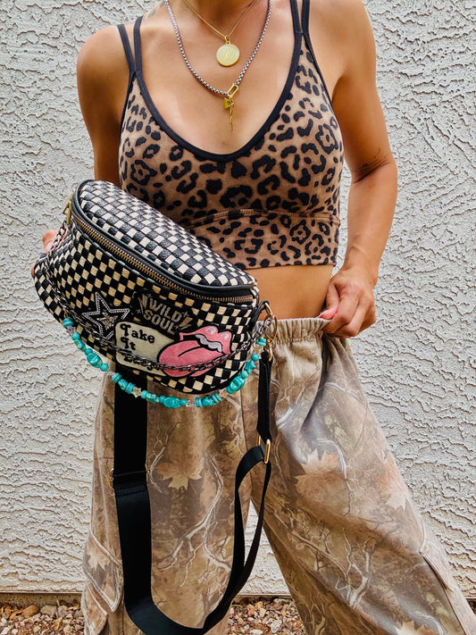 AUGBAG- take it easy Wild soul OG handmade beaded chains pink vibes 1 + PHOENIX BAG black checkered
