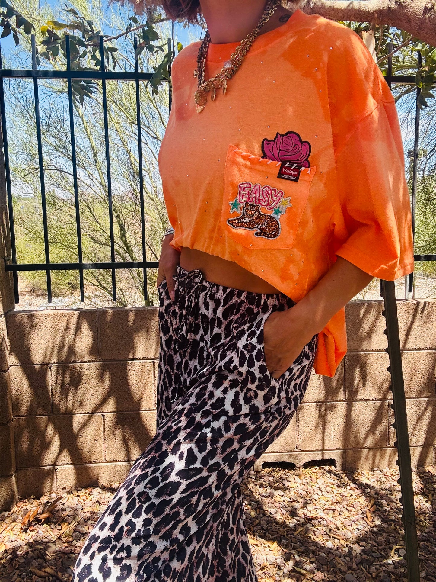 TEE-  easy tiger -HUSBAND POCKET SHIRT - XL