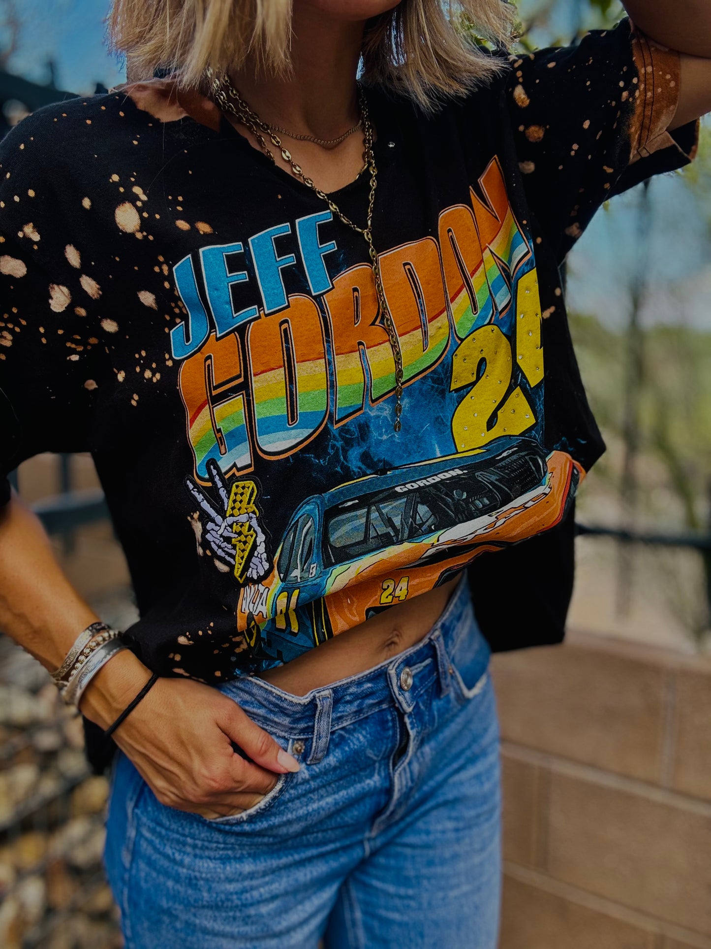 TEE-race Orange 24 plot back with chains - DAD TEE LARGE CUT SEEM BOTTOM