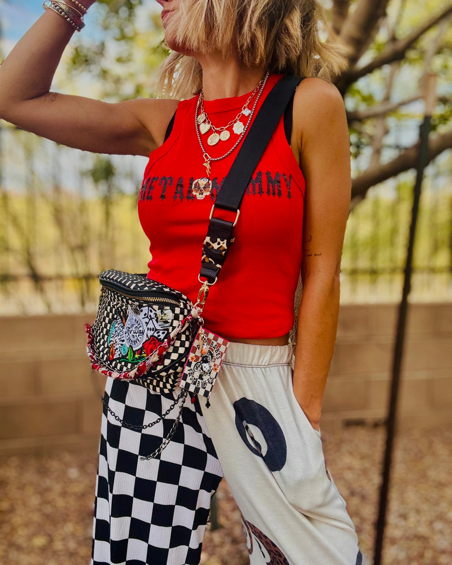 CO- have the day you deserve rad women + PHOENIX BAG black checkered -