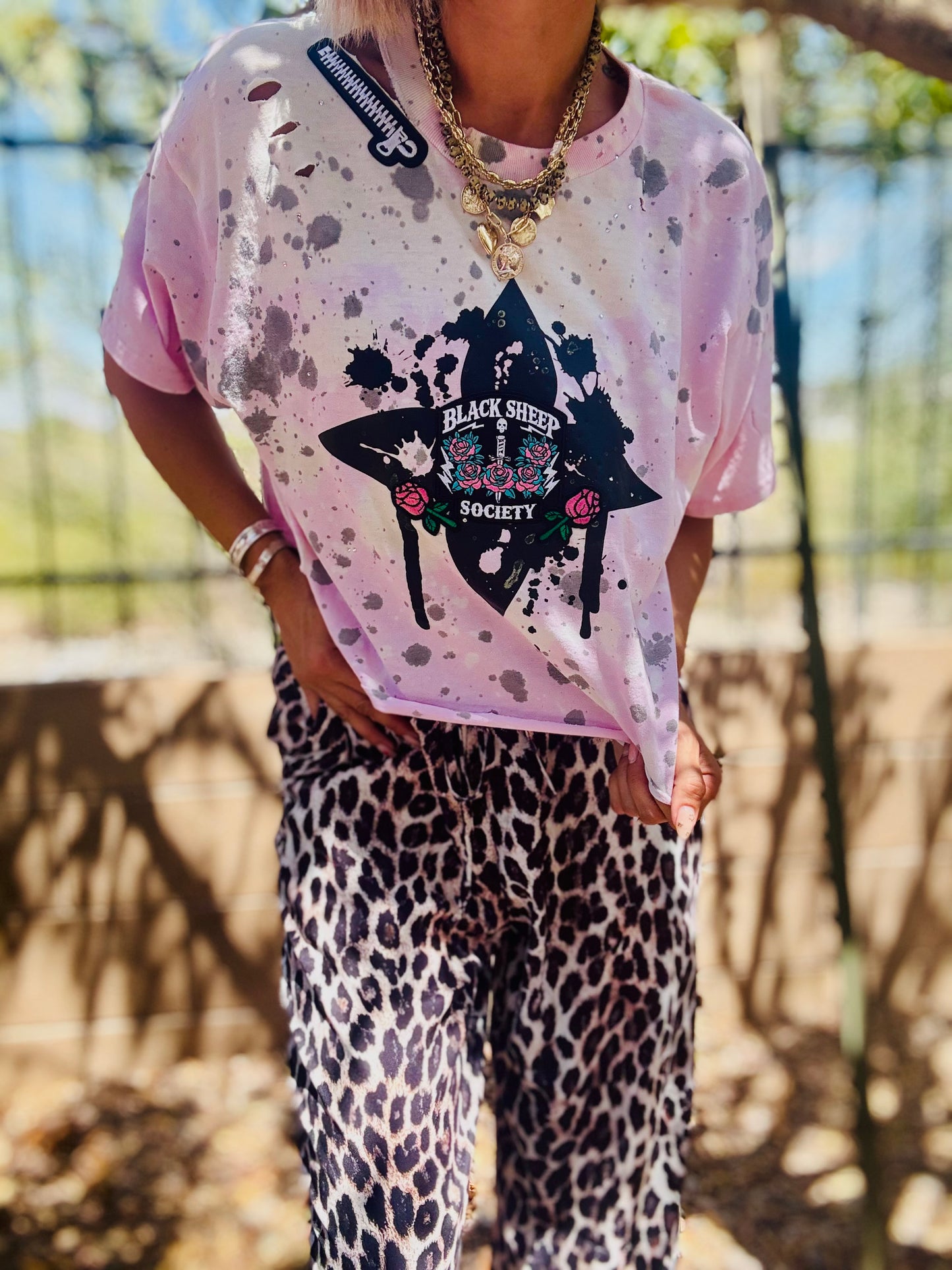 TEE-pink black sheep -DAD TEE LARGE