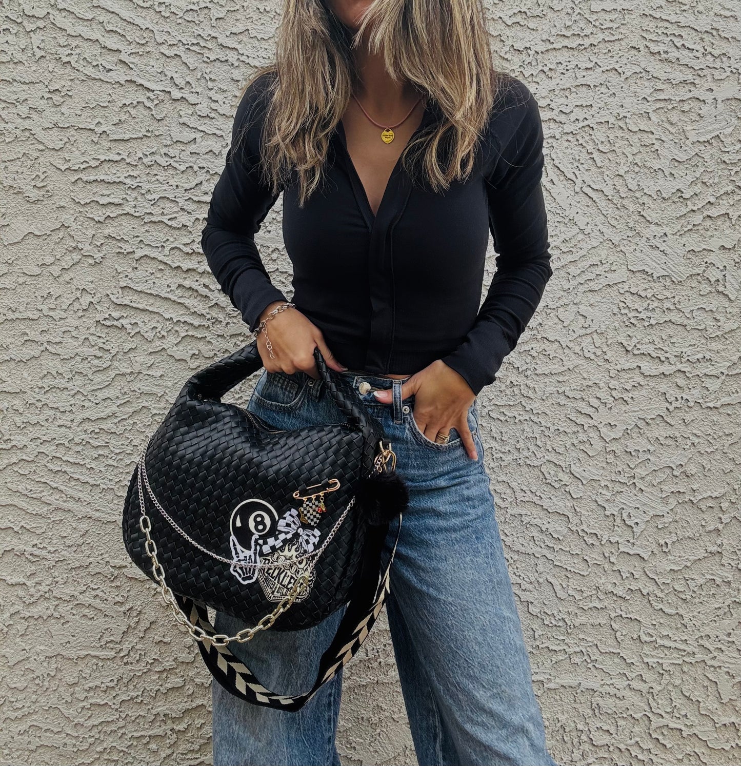 AM-she’s recklace *CHANDLER BAG** black