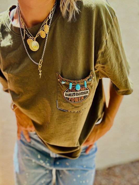TEE- besded pocket rowdy green POCKET SHIRT - MENS 2XL CUT fits more like a L/XL