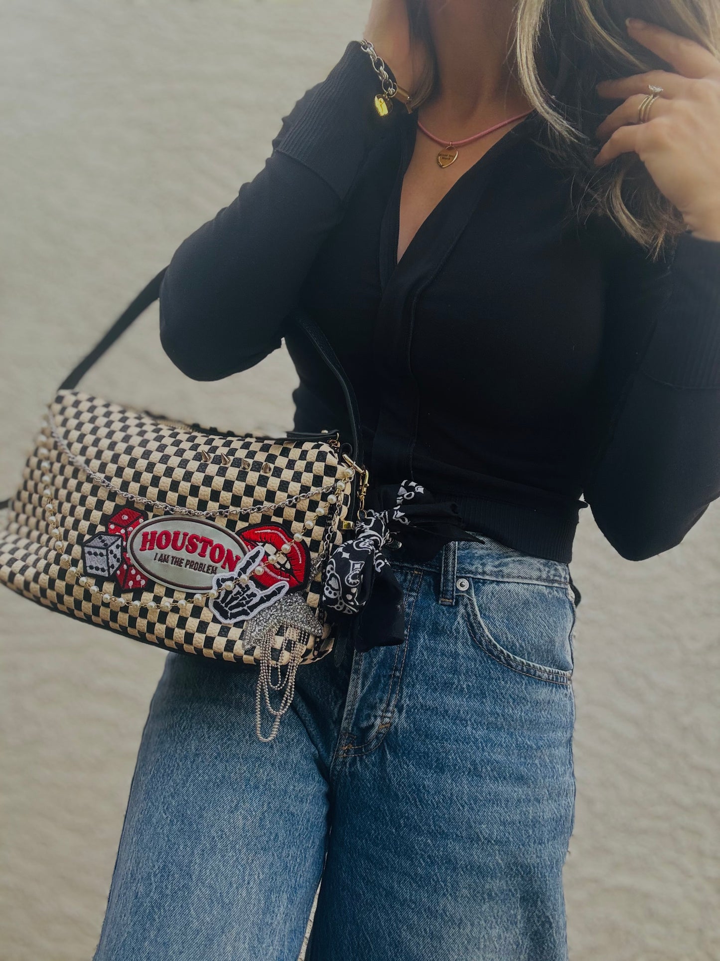 AM-Houston I’m the problem +** GILBERT ** multi straps