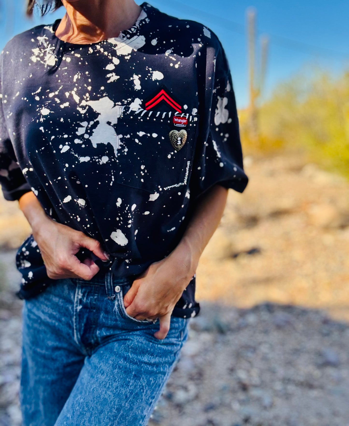 HD-red rangler- navy DISTRESSED POCKET SHIRT - MENS LARGE CUT