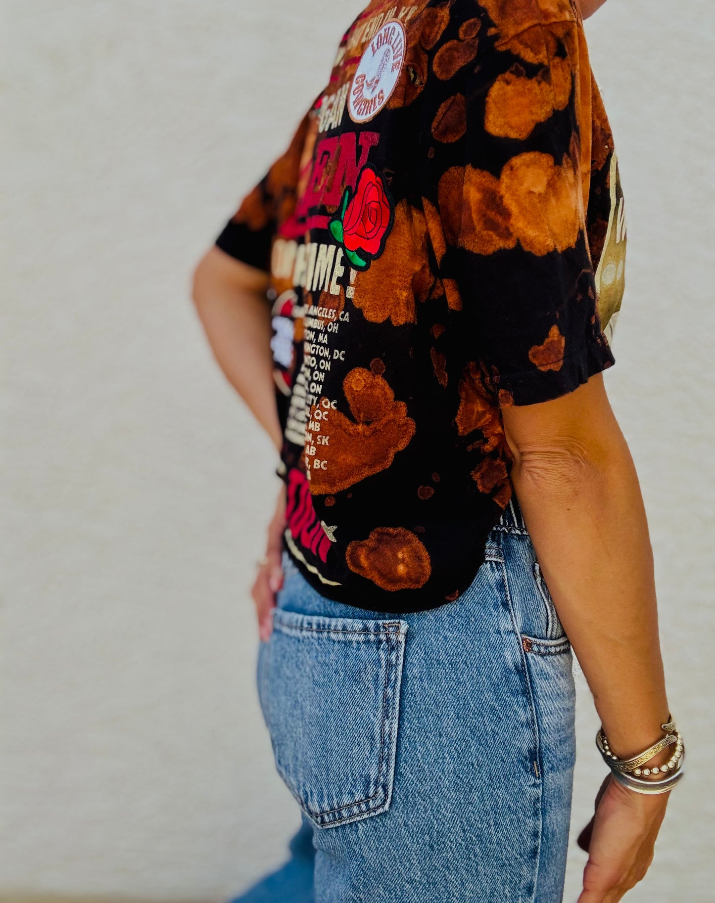 TEE-MW CONCERT BADDIE  - DAD TEE LARGE FITS LIKE MEDIUM