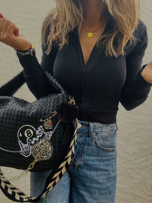 AM-she’s recklace *CHANDLER BAG** black