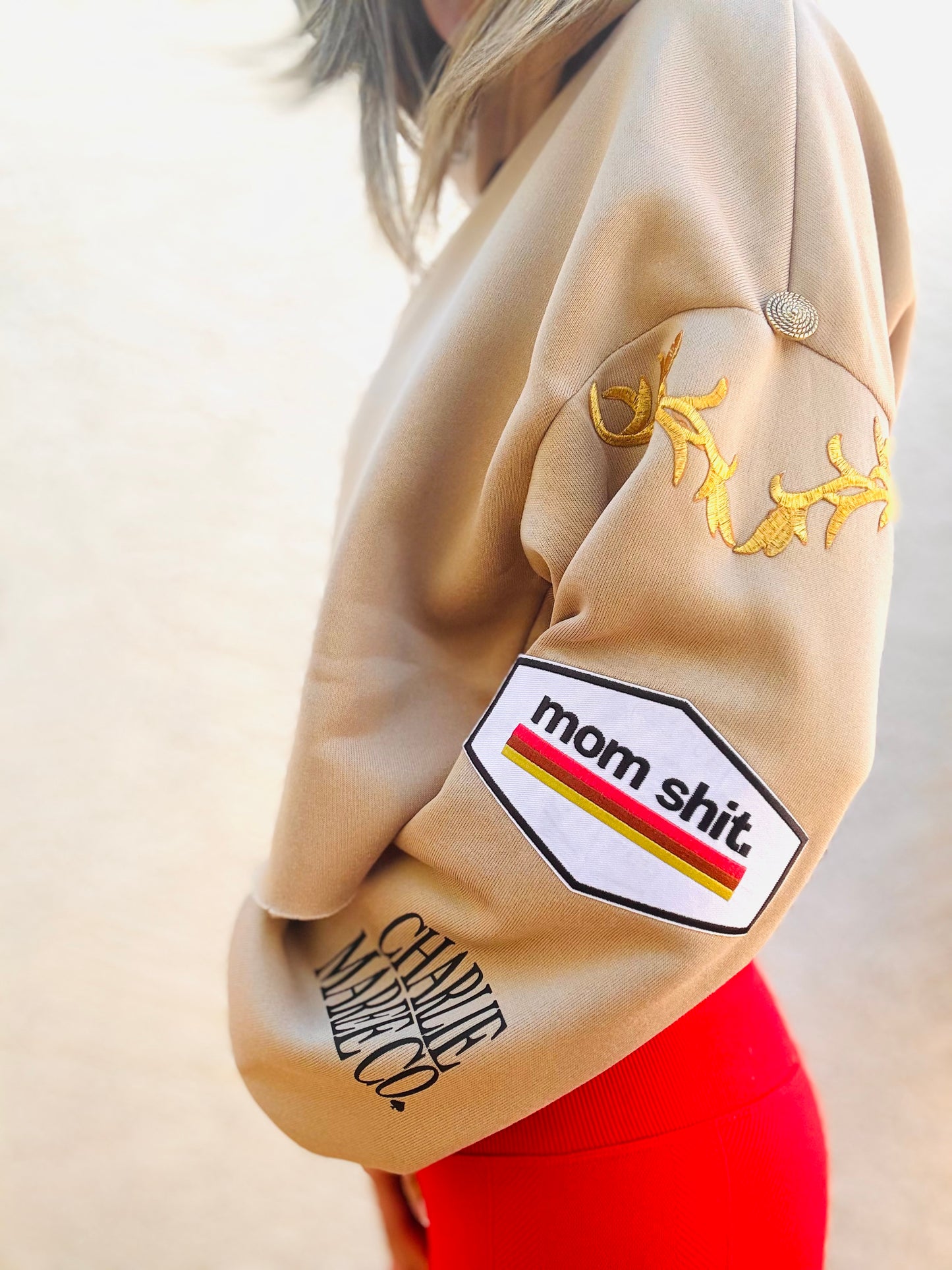 BBH-Button Betty +Mom Shit