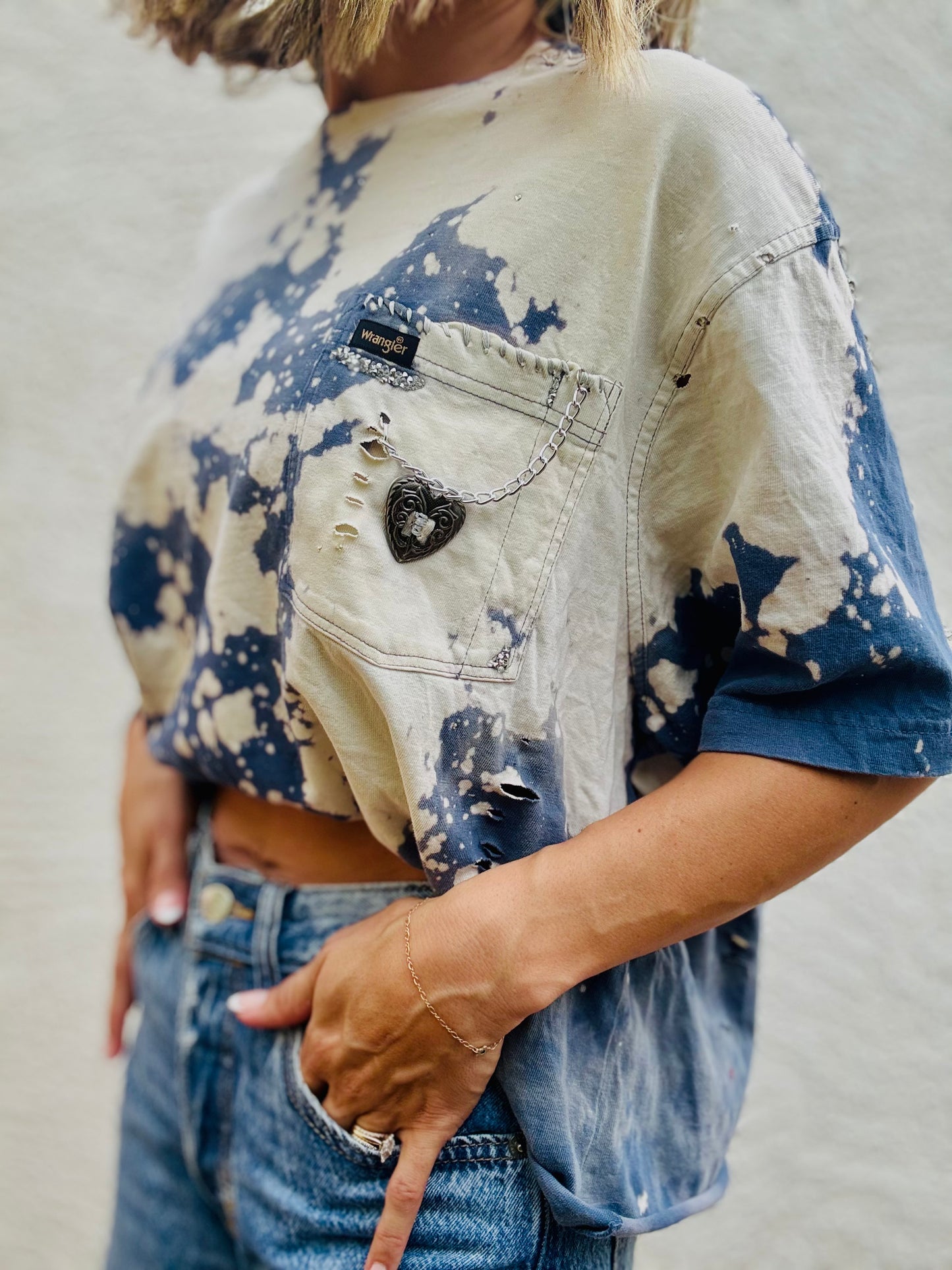 NUM-stitched wranglin concho+ blue Tshirt MEDIUM