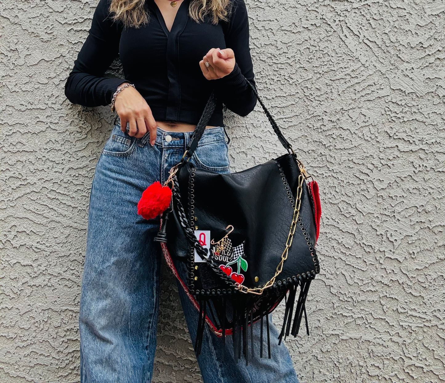 AM- all hail, the queen TAKE IT EASY BLACK ￼- crossbody strap included** The Jerome**