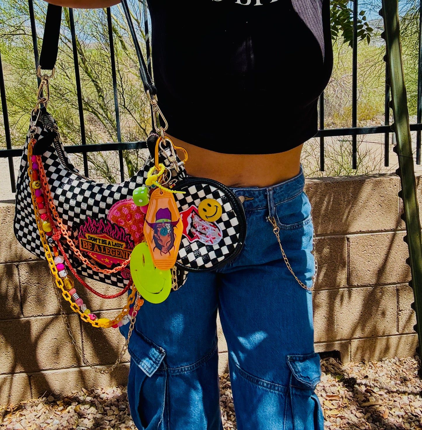 CC-be a legend neon babe +** The Havasu  **3 STRAPS INCLUDED