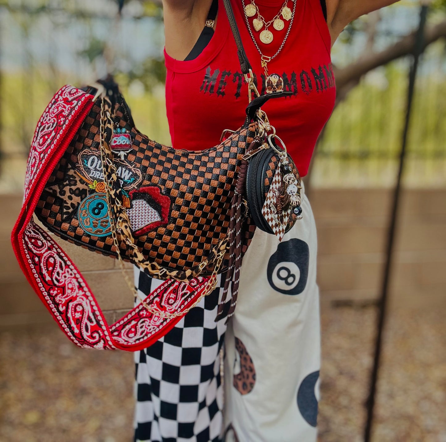 CO- outlaw dreamer eagle chasing thrills  +** The Havasu  **3 STRAPS INCLUDED