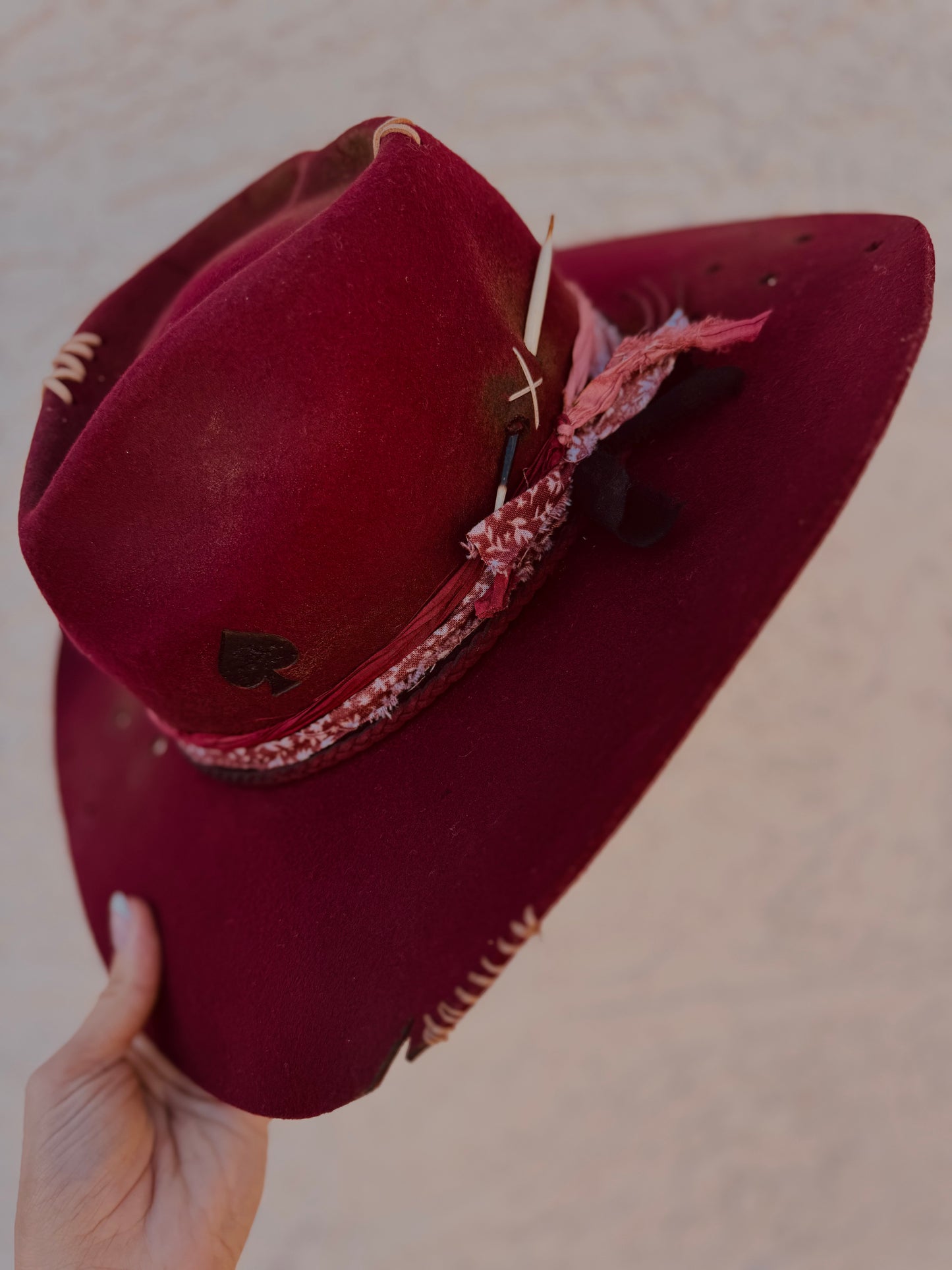 NU- Shes a Heartbreaker + MERLOT RED COWGIRL BRIM