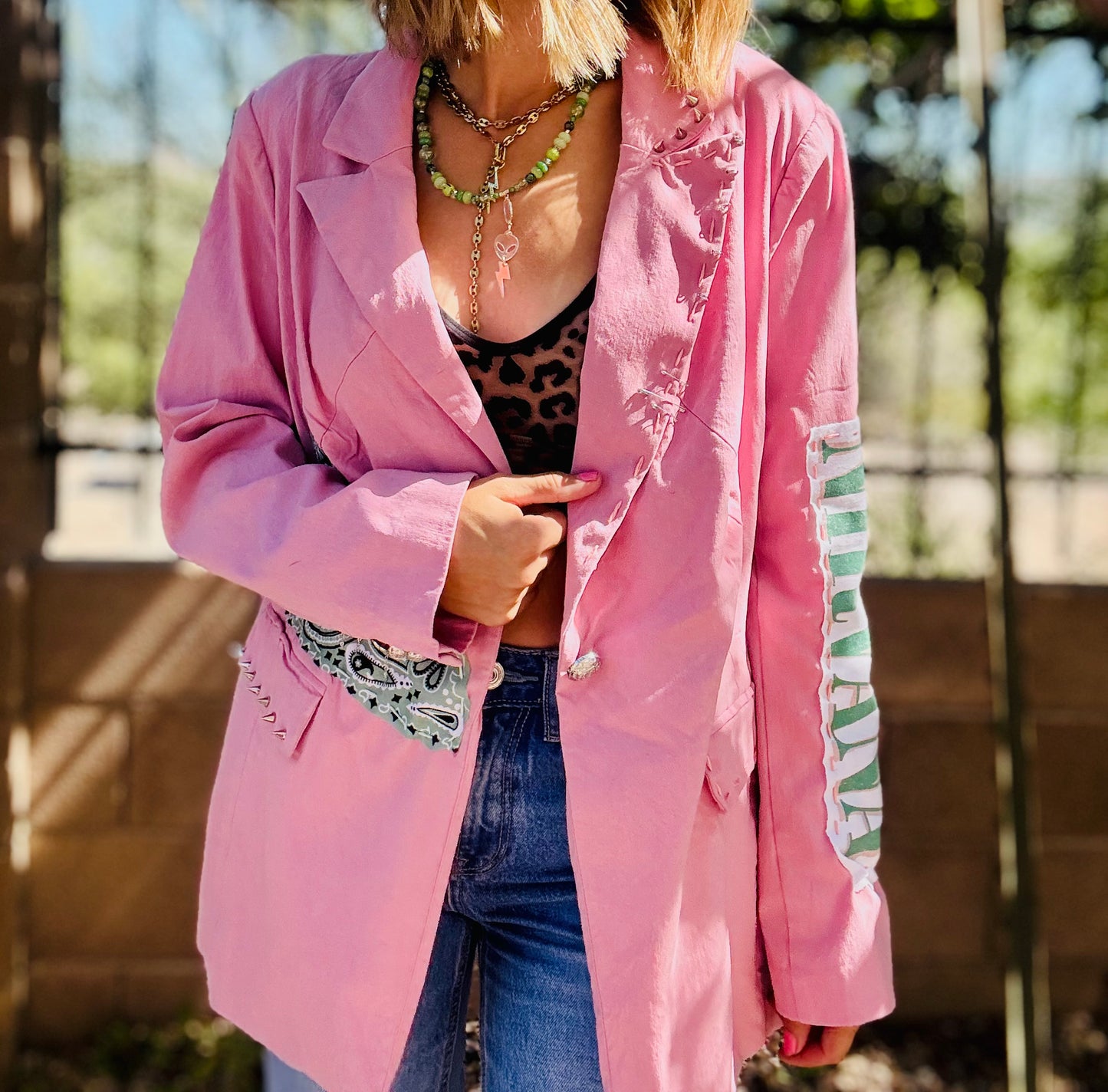 CD-pink and green retro blazer - Size 18 women’s fit blazer - size 18 converted is approx XL-2XL