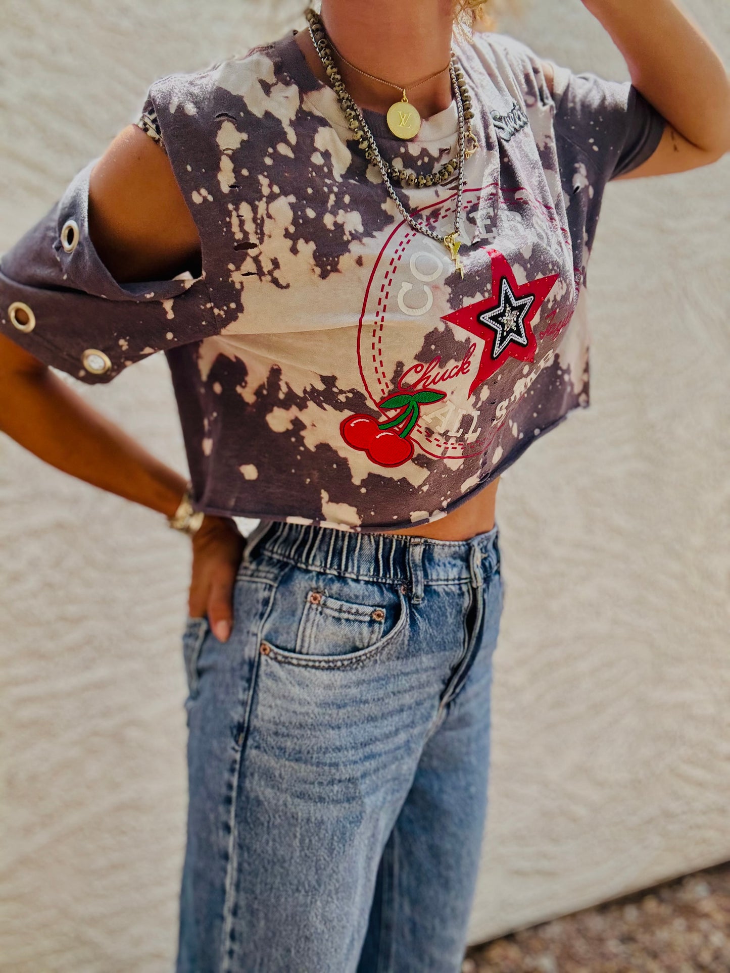 TEE-grungy skater babe - DAD TEE SMALL
