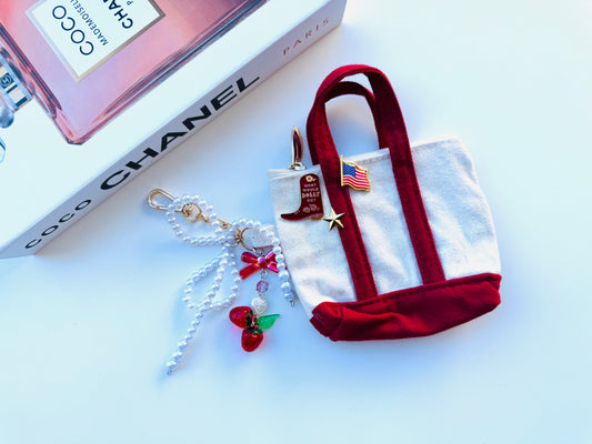 BFS- mini tote bag charm 9