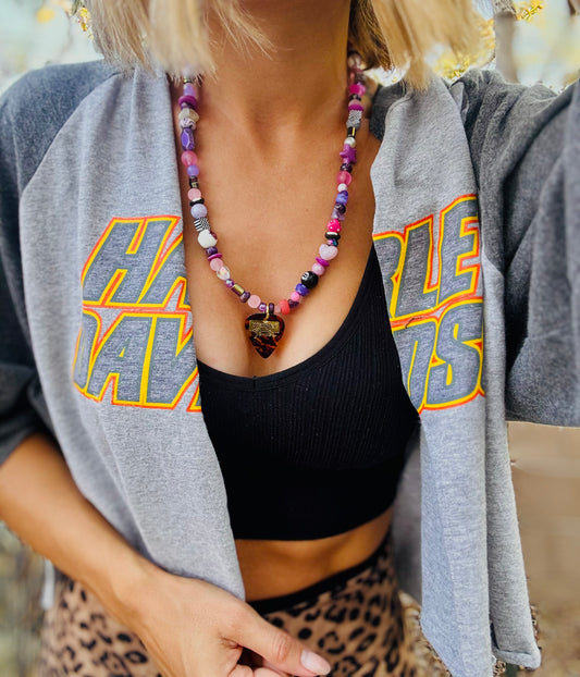 NC-tortoise shell wrang & fend guitar pick purpose mood  +Handmade chunky beaded necklace