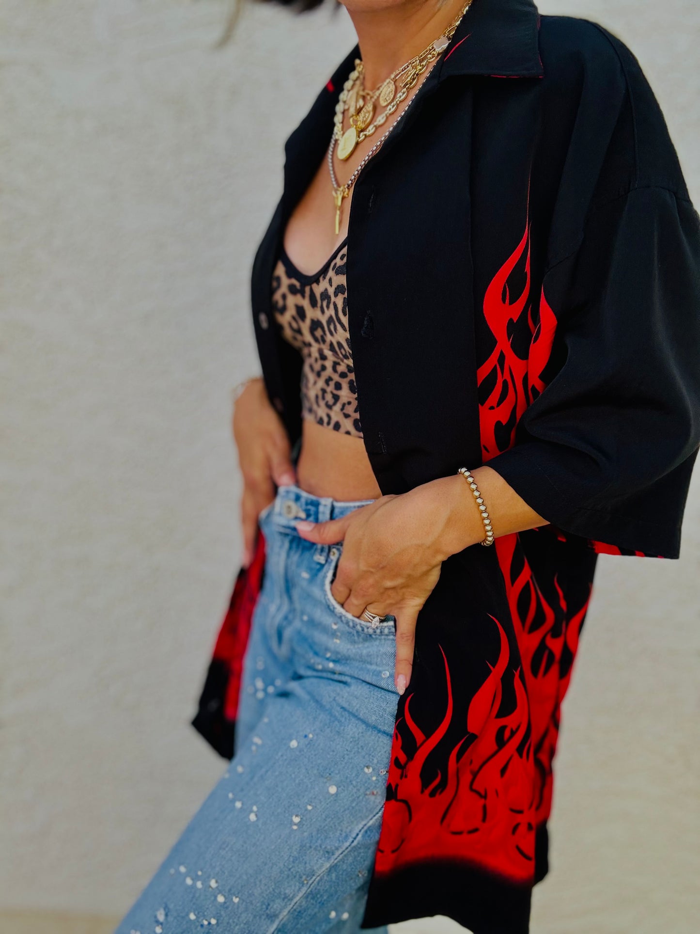 HD-ONE FIRE BABE  - DAD KIMONO Button up TEE MENS Medium fits large
