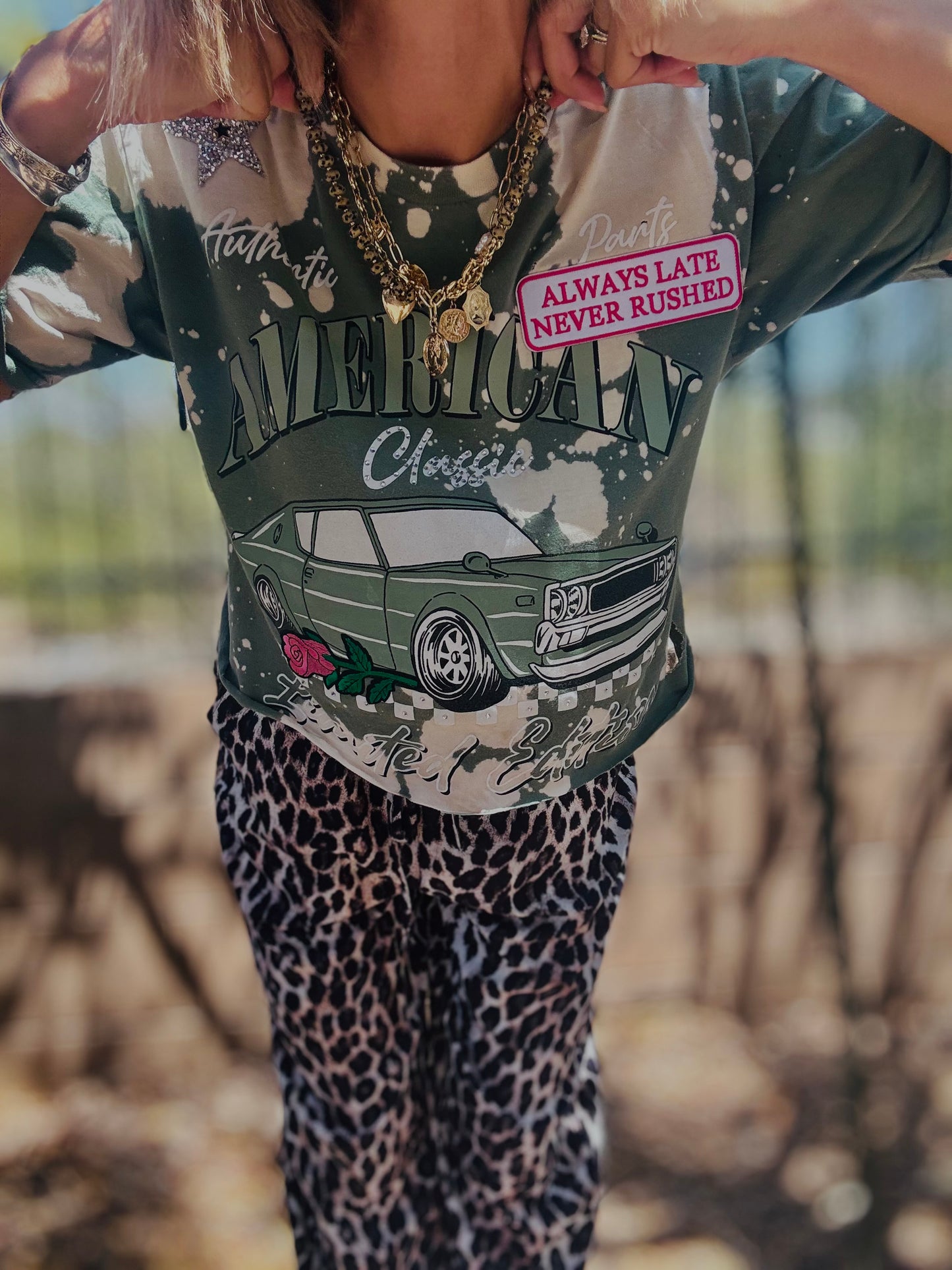TEE-vintage American muscle pink and green- DAD TEE MEDIUM