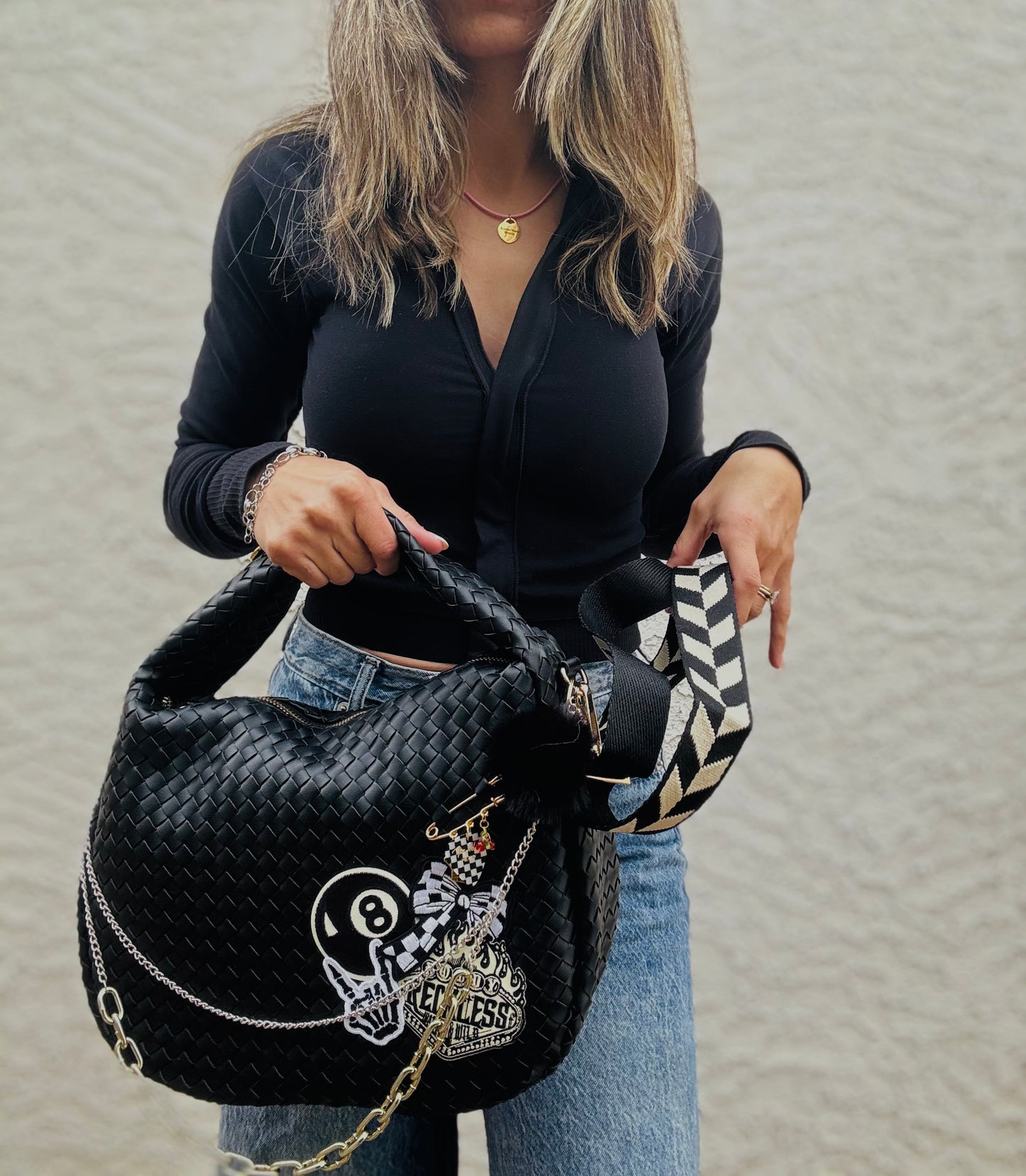 AM-she’s recklace *CHANDLER BAG** black