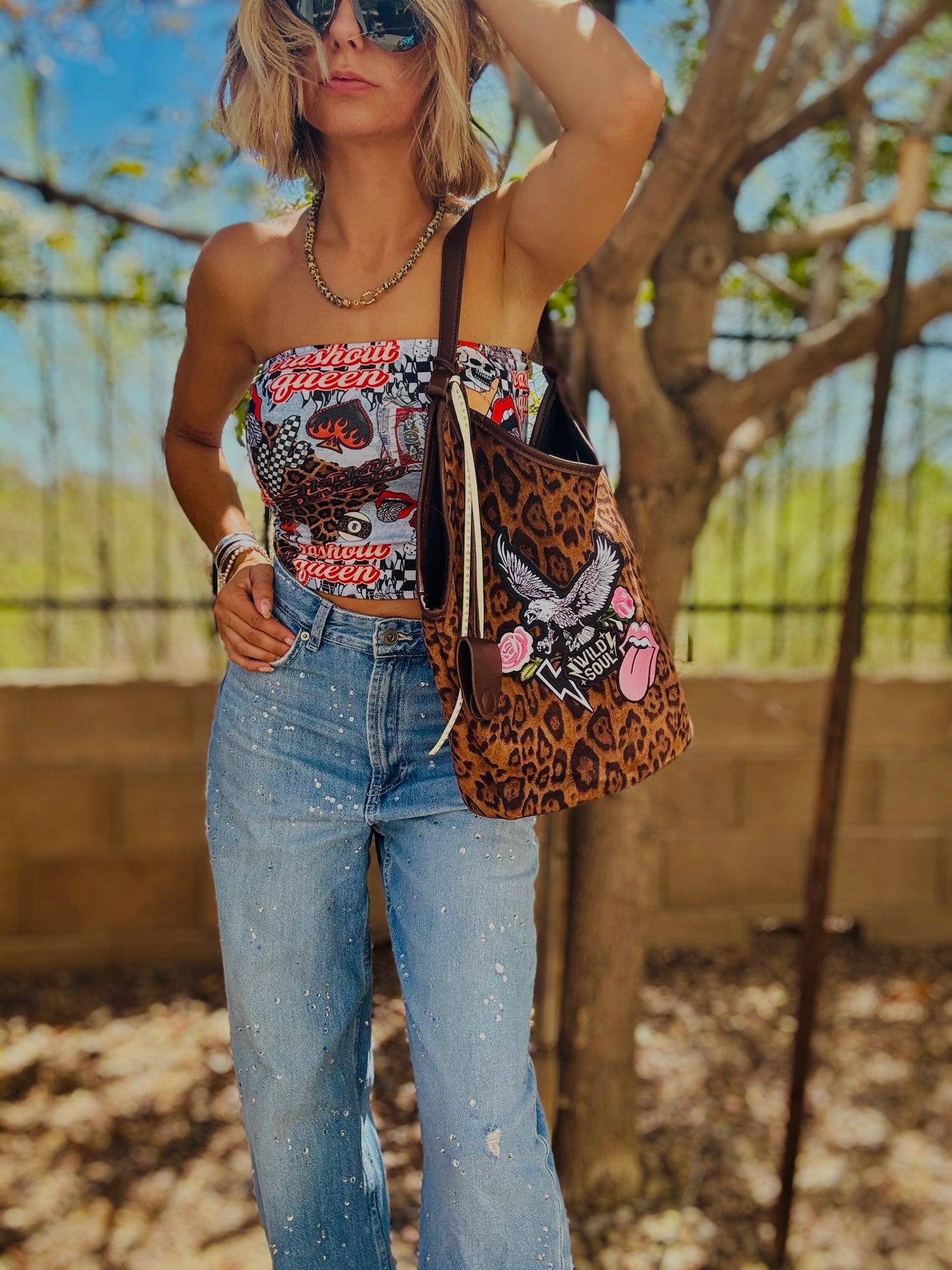 RTS-PINK Wild soul eagle  - Light vegan suede bucket hobo tote