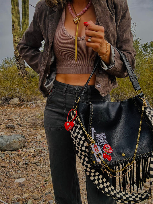 XO-QUEEN I have no filter - crossbody strap included** The Jerome**