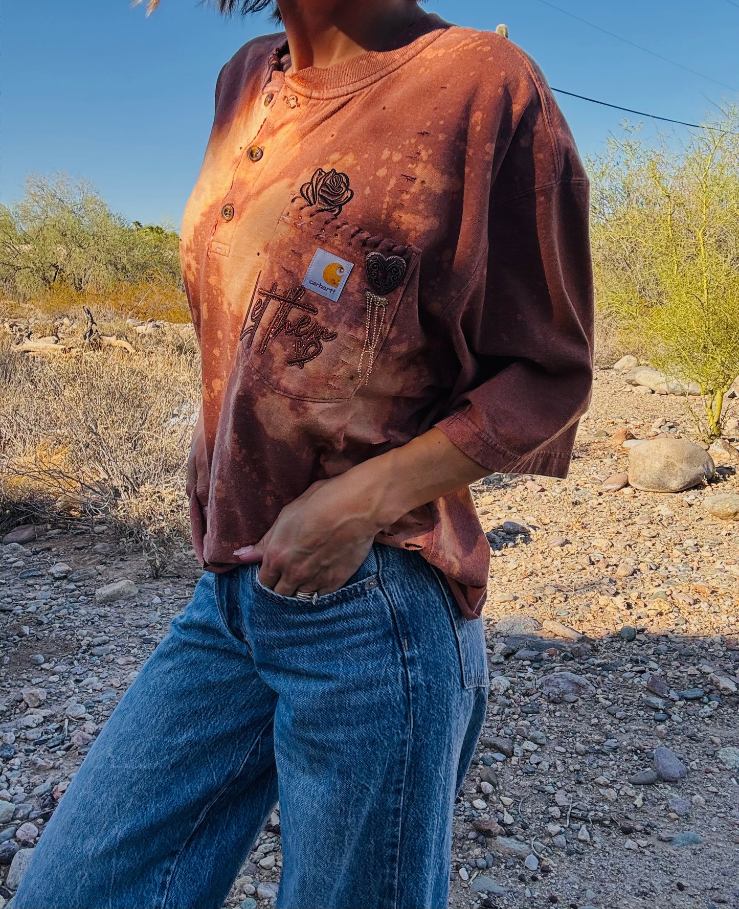 HD-rustic bronze let them  DISTRESSED POCKET SHIRT - MENS XLARGE CUT button top