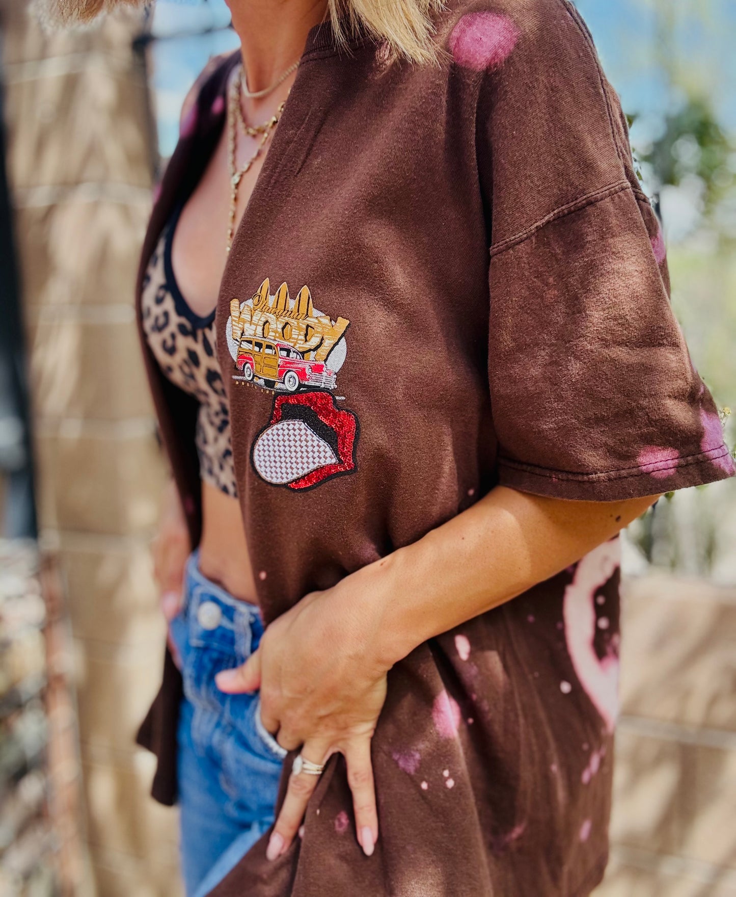 TEE-OLD WOODY +DAD KIMONO CUT LARGE CROP BOTTOM