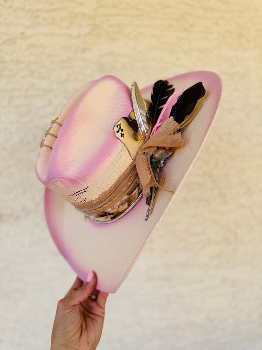CB- DUSTY PINK BRIM- CLASSIC STRAW COWGIRL
