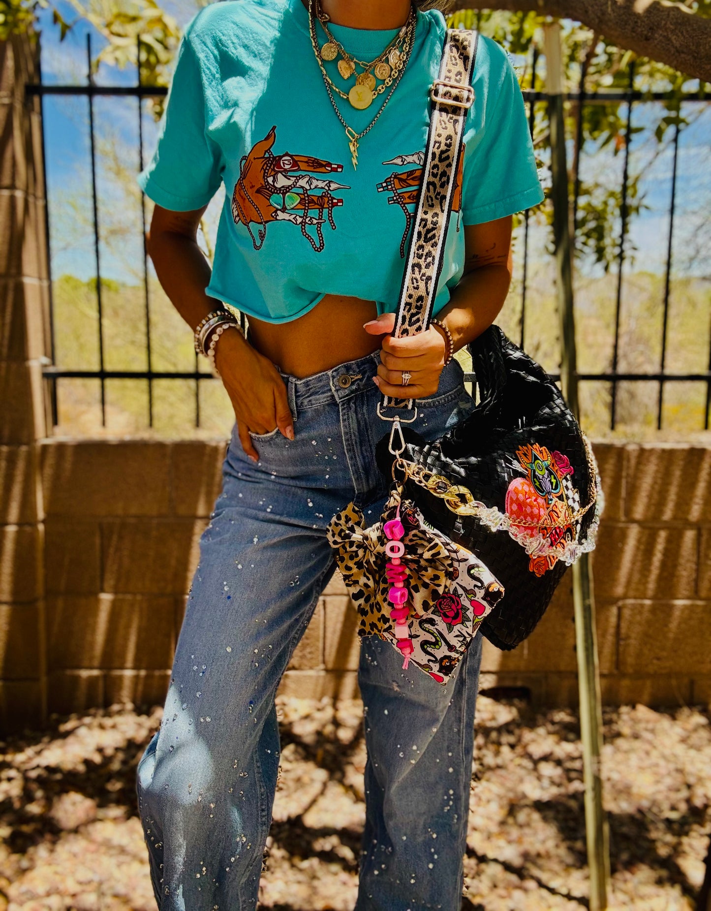 SAT- SLAY THE DAY+* YUMA BAG with extra color strap 2 straps included 3 ways to wear