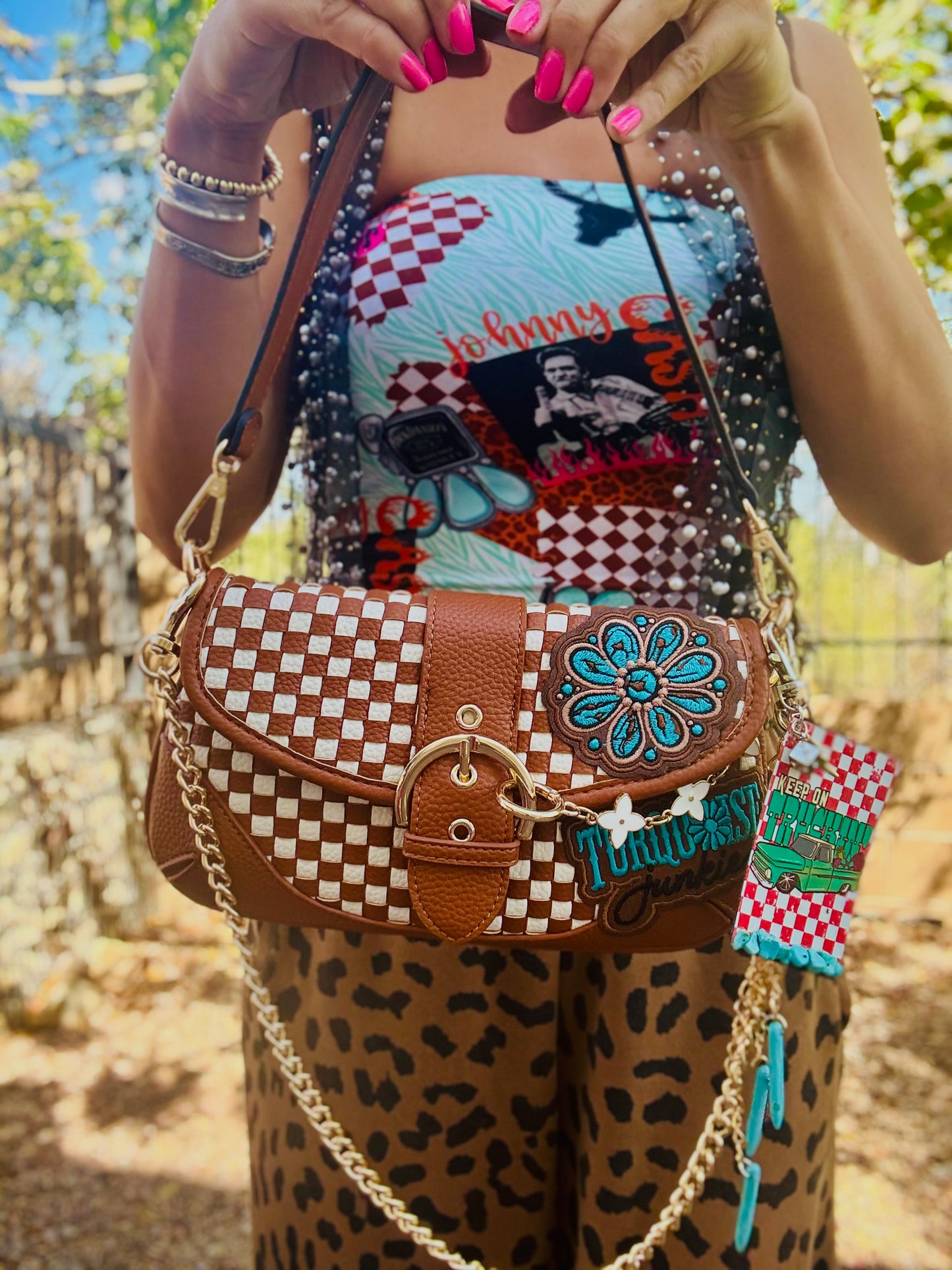 CD- turquoise junkie +2-1 ** The Peoria** 3 STRAPS INLUDED - can be worn 4 ways