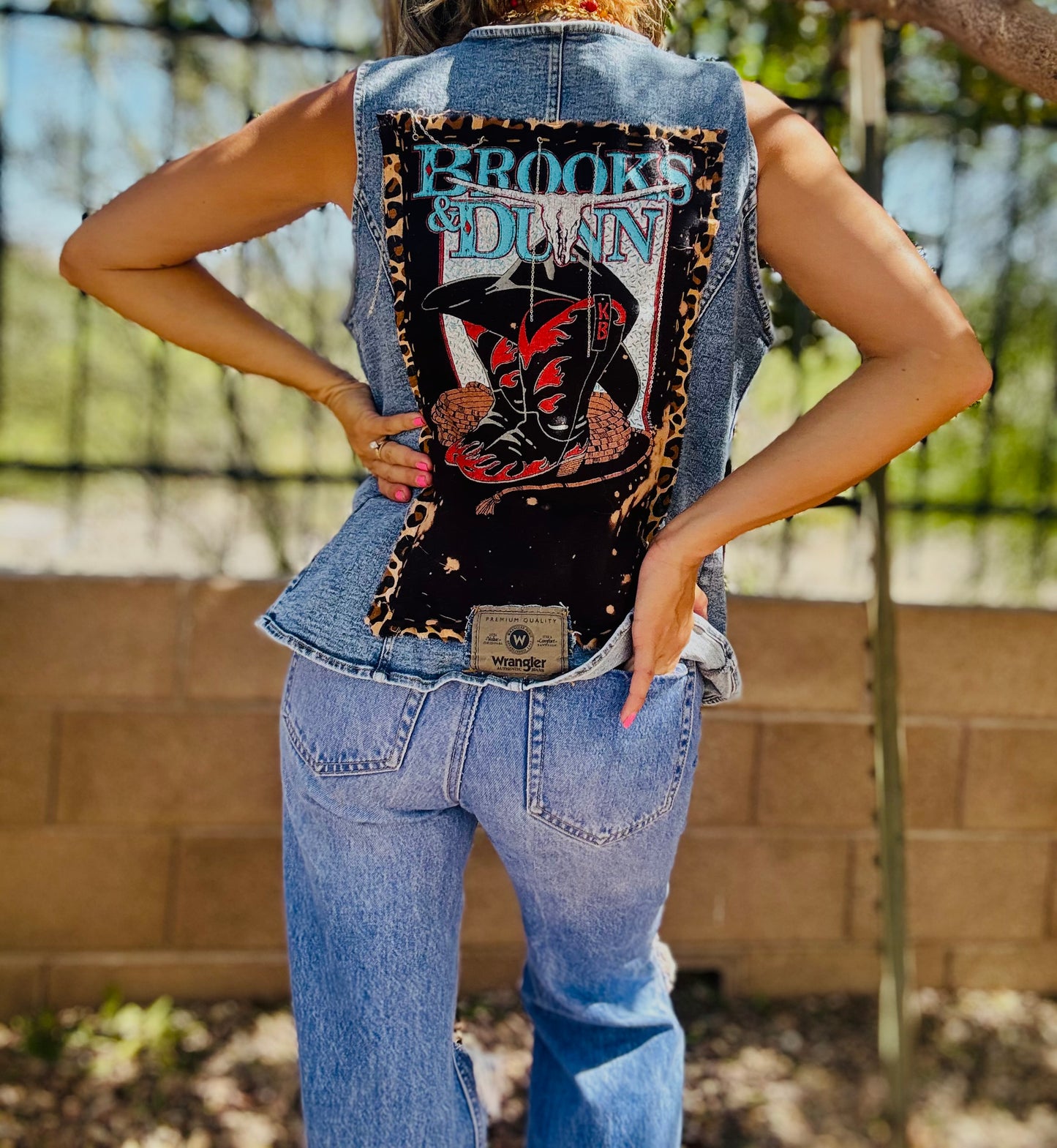 CD- denim vintage country vest - Size Large but large fitted more of a medium with loose chain work.